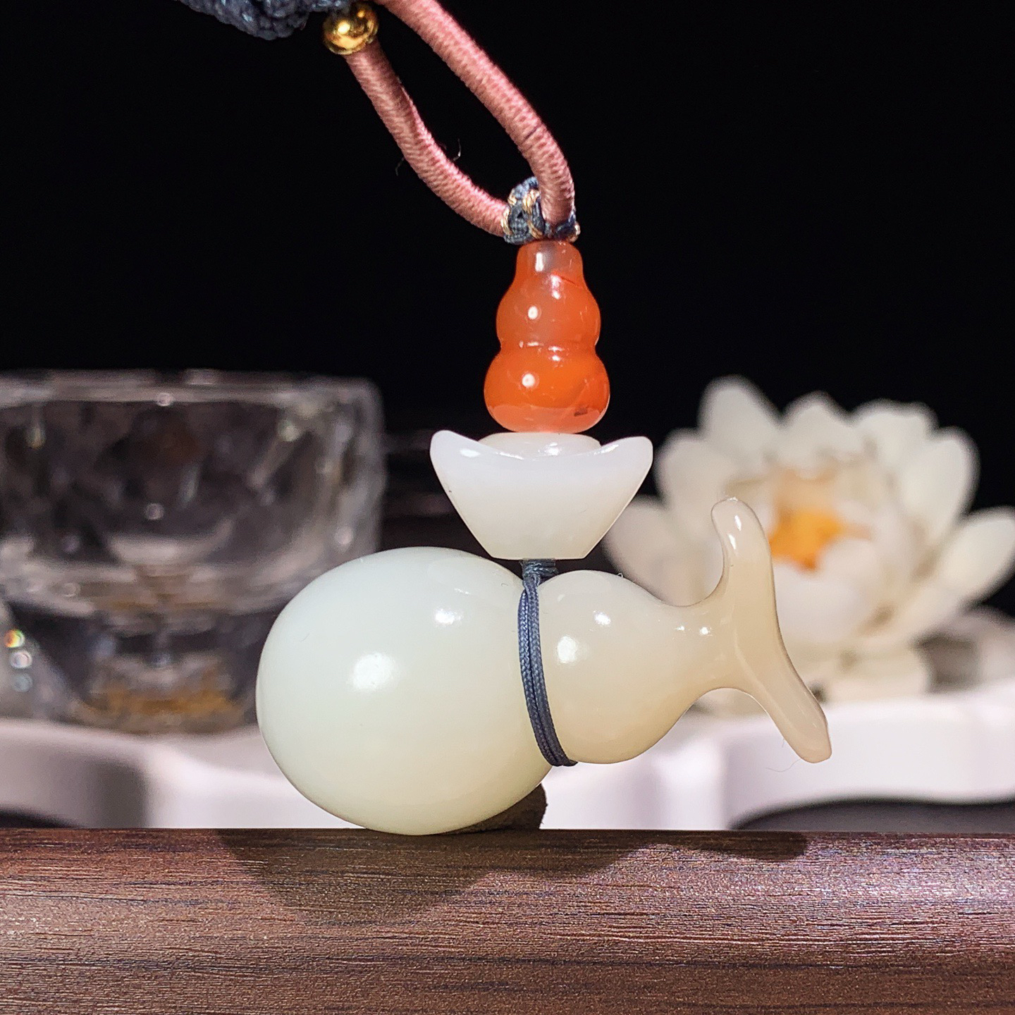 新疆和田玉且末糖福禄葫芦挂件 尺寸35/20重21克，玉质细腻油润 底色纯净 脂粉好，品质好！lt2