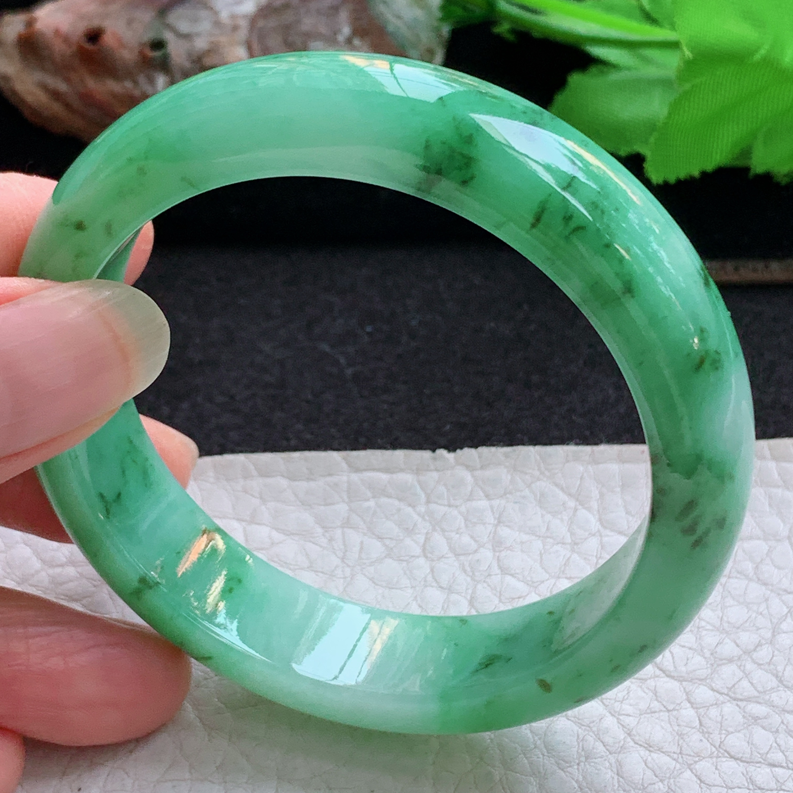 yh小圈口52.5*13.5*7.6平安镯 天然缅甸翡翠a货手镯水润辣绿正圈玉镯子