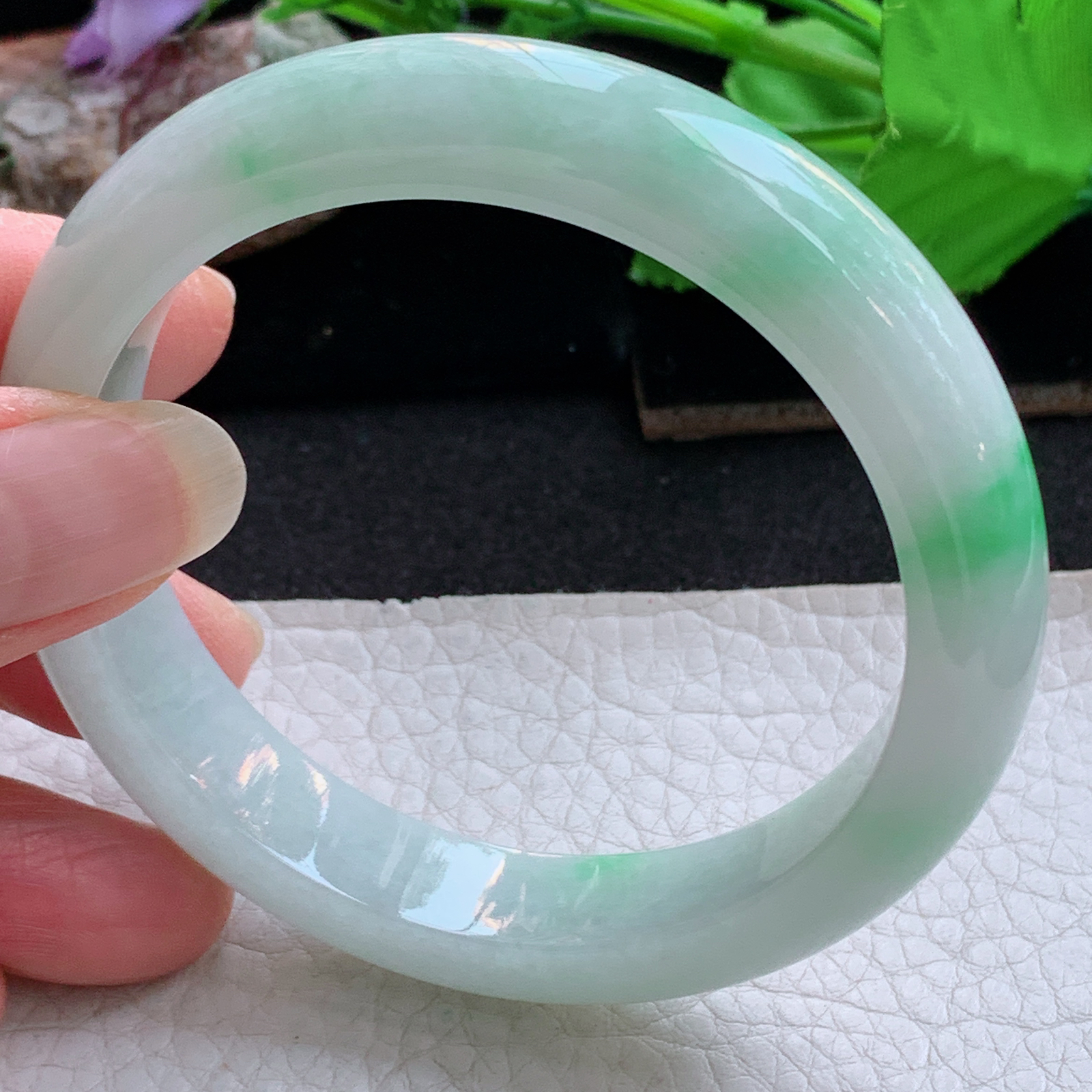 xc实拍57*12*8.6平安镯 天然缅甸翡翠a货手镯飘阳绿胶感正圈玉镯子