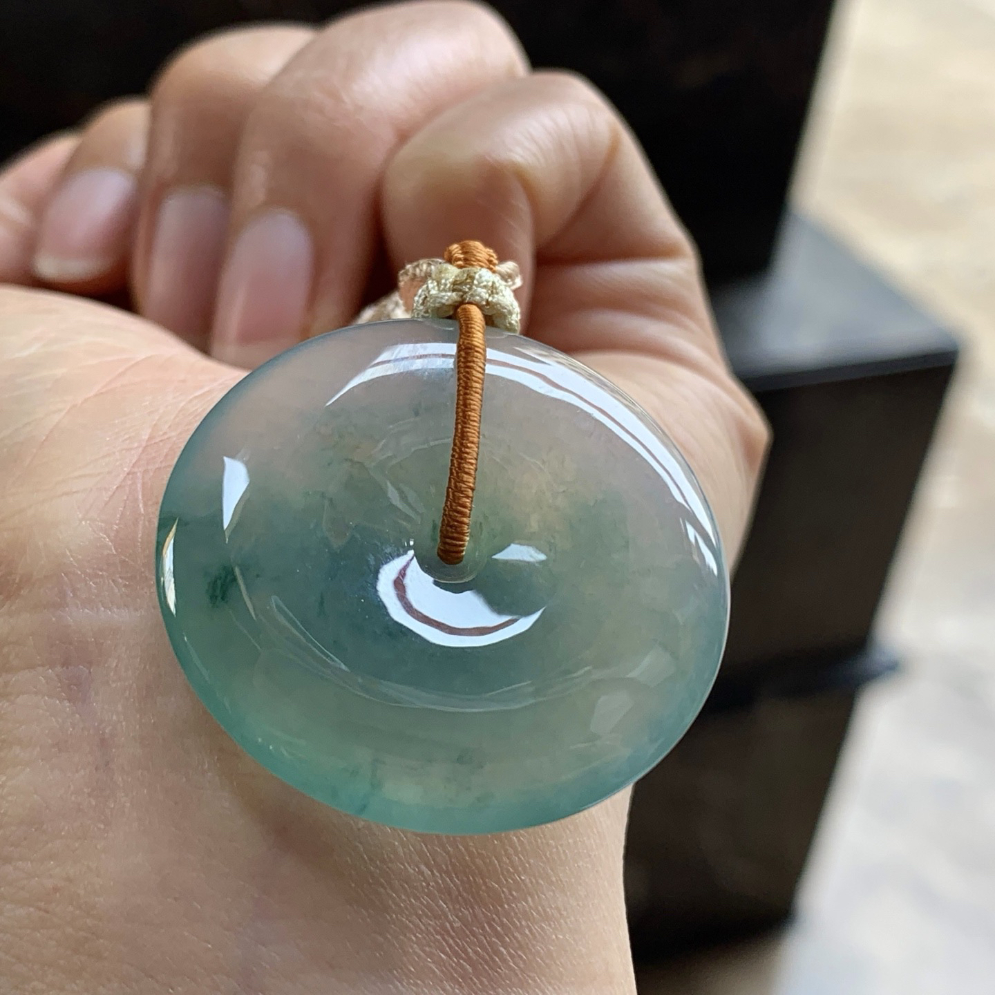 飘花平安扣^_^鲜艳 玉质温润