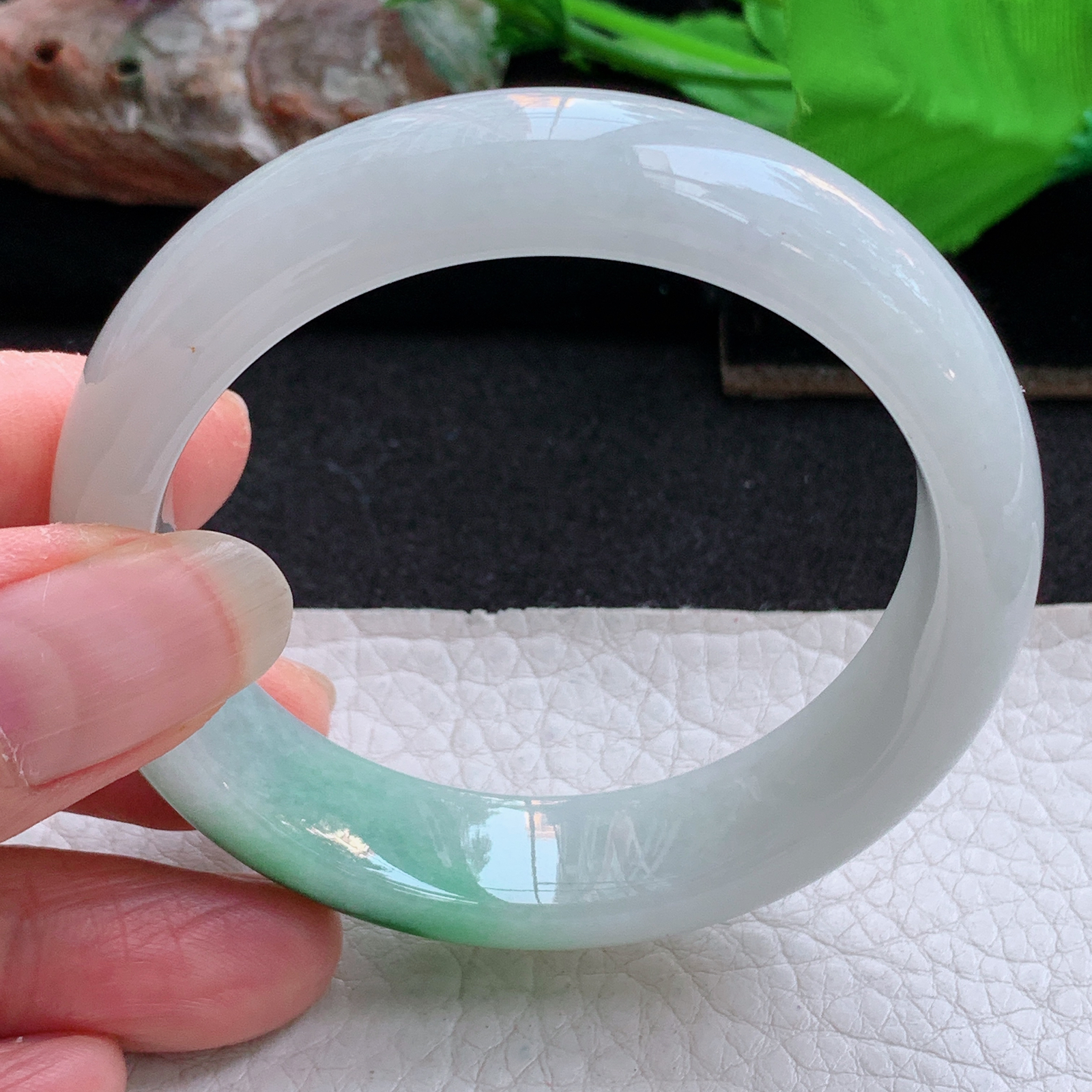 yh小圈口51*13.5*7.6平安镯 天然缅甸翡翠a货手镯飘绿正圈玉镯子