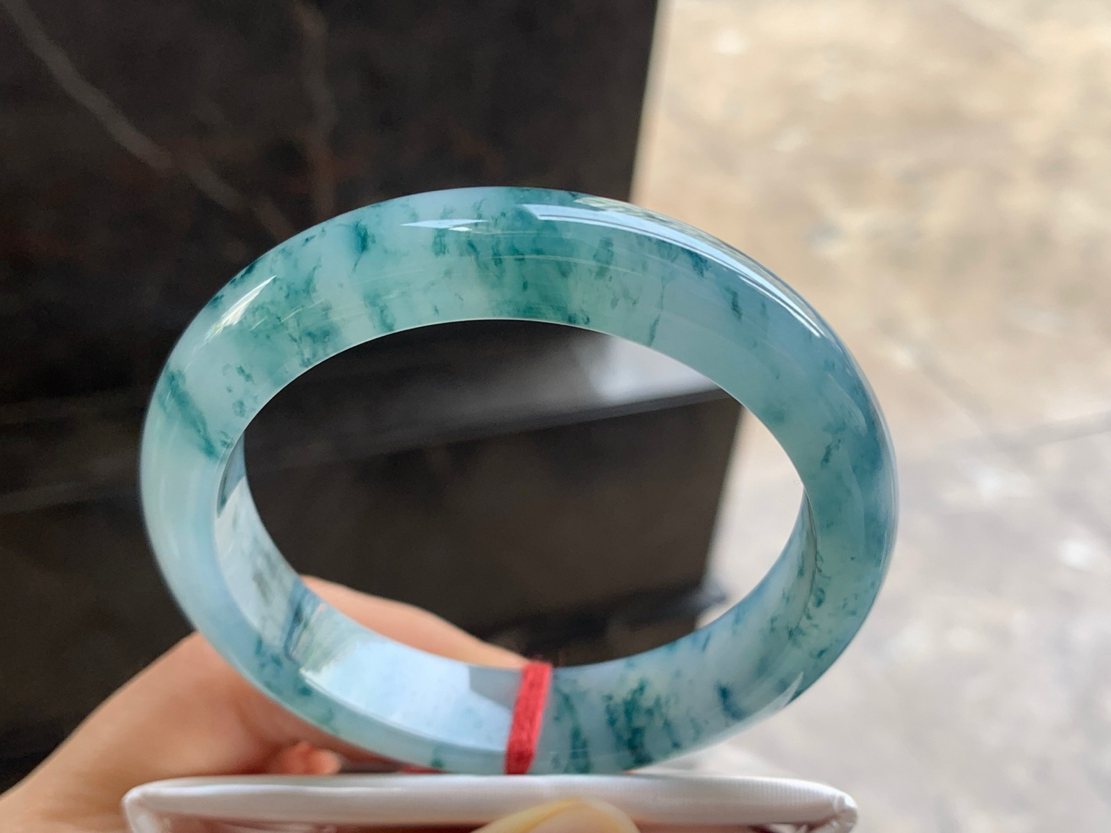 57.5-13-8.6

蓝花手镯^_^飘花灵韵