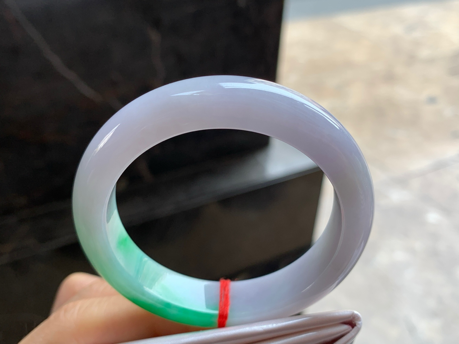 52-12.7-8.5

春带彩手镯^_^颜色浓郁 鲜艳