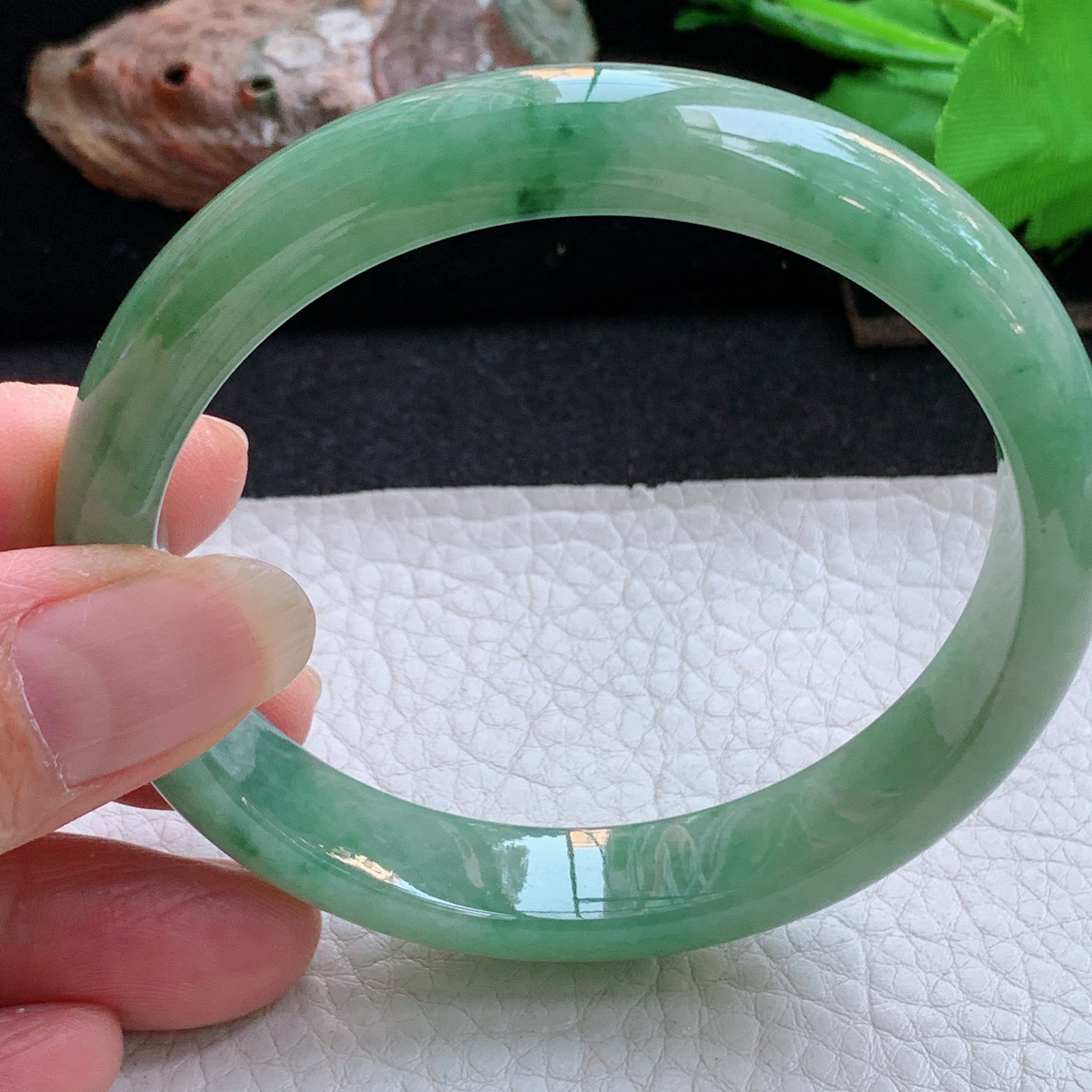 js大圈口60*12*7平安镯 天然缅甸翡翠a货手镯满绿飘花正圈玉镯子