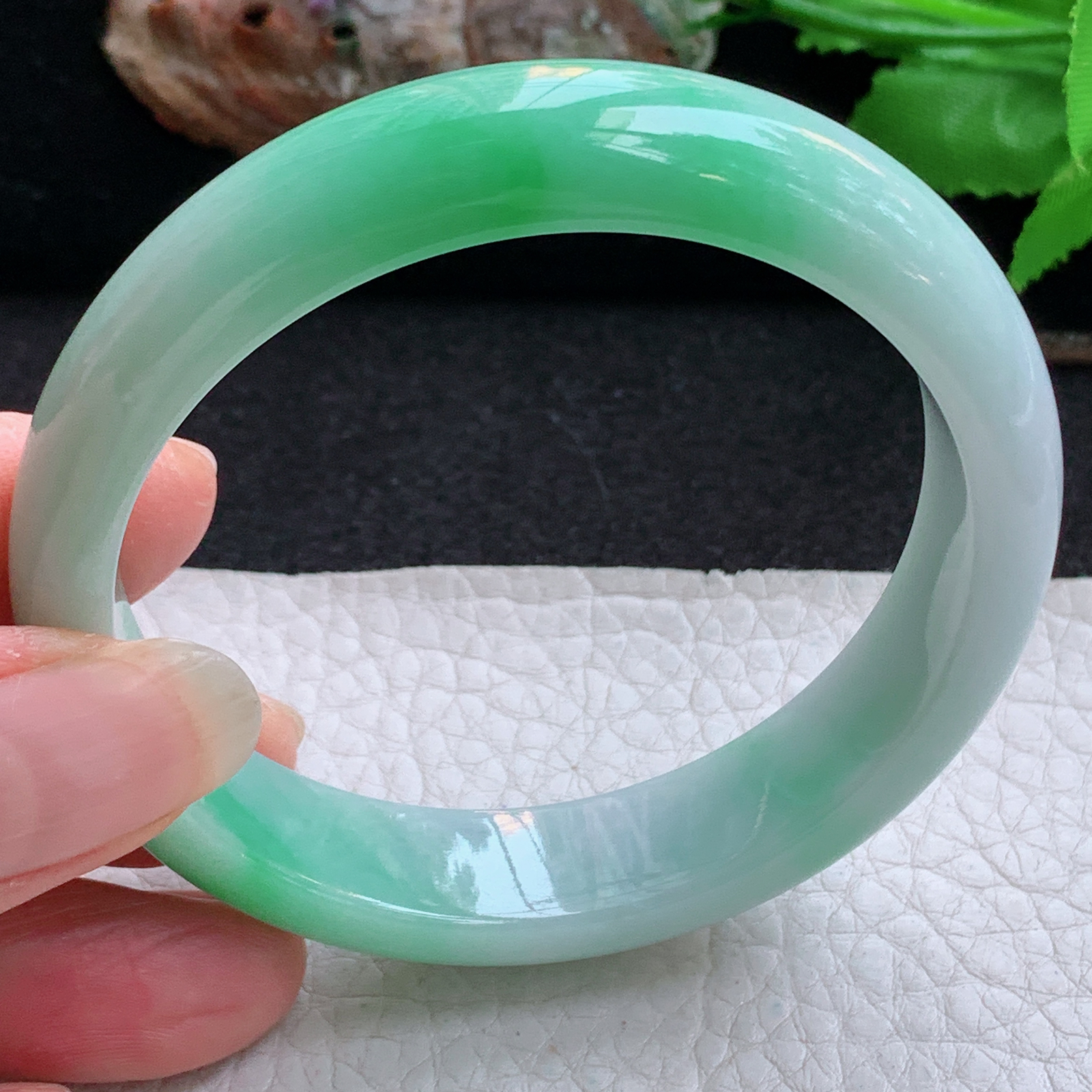 ee实拍55.5*13*7.6平安镯 天然缅甸翡翠a货手镯飘阳绿水润正圈玉镯子