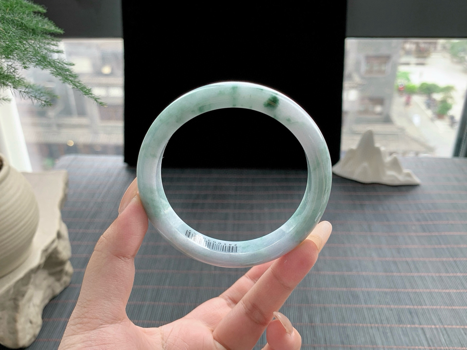 飘花大圈口
尺寸：60.4-11.7-8.3