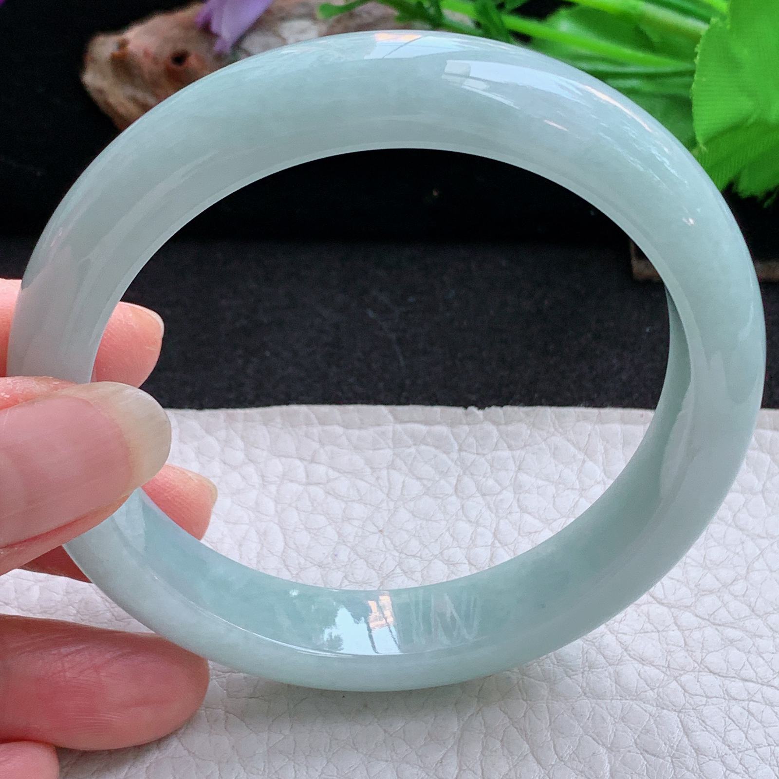 ee大圈口60*12.6*8.3平安镯 天然缅甸翡翠a货手镯浅绿水润正圈玉镯子