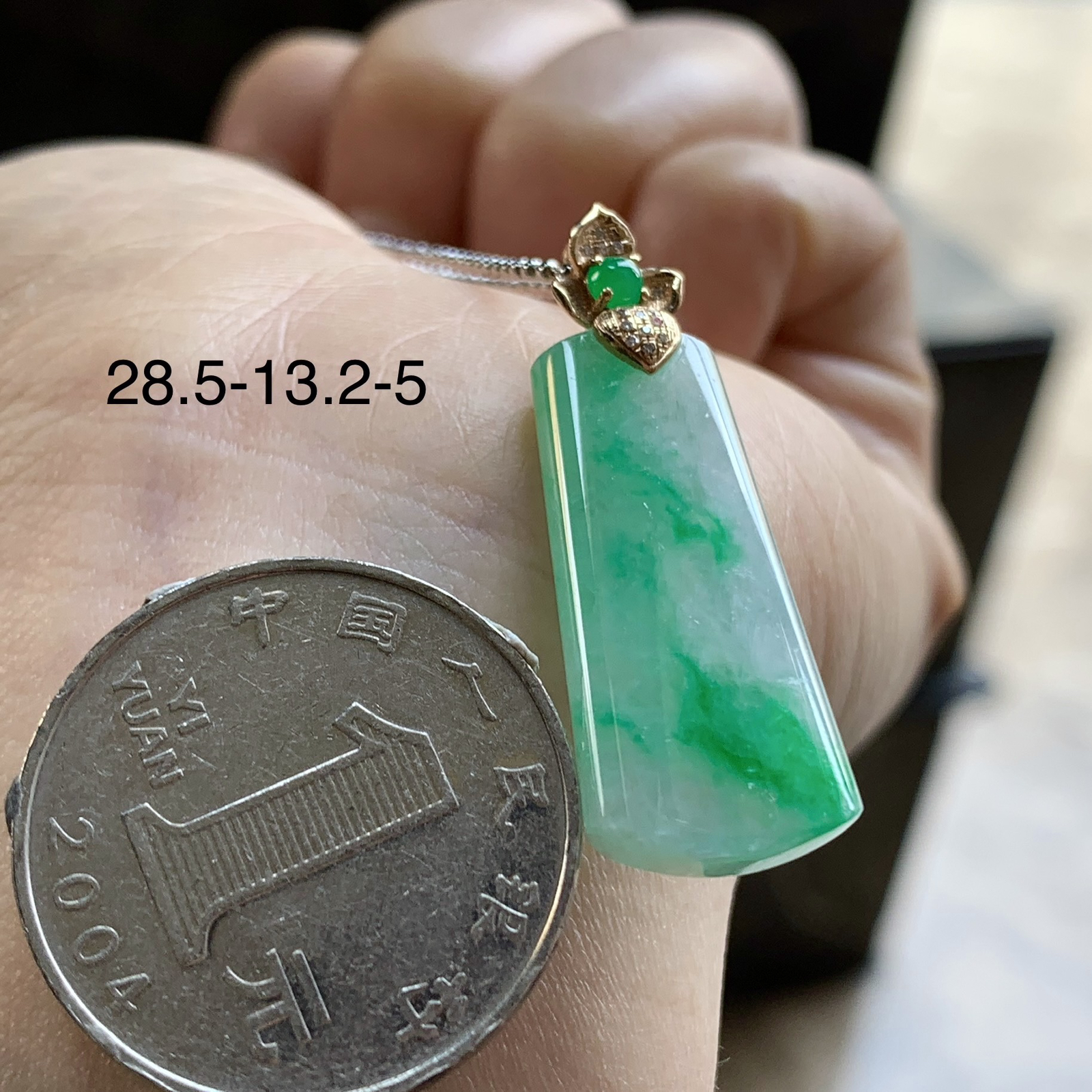 金扣飘绿无事牌^_^鲜艳