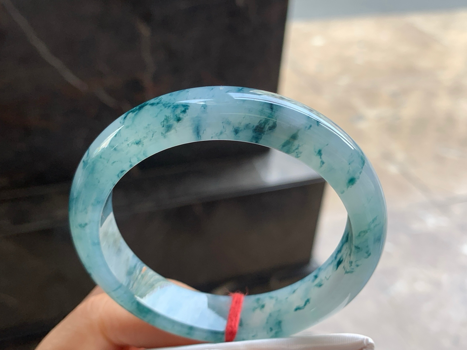 57.5-13-8.6

蓝花手镯^_^飘花灵韵