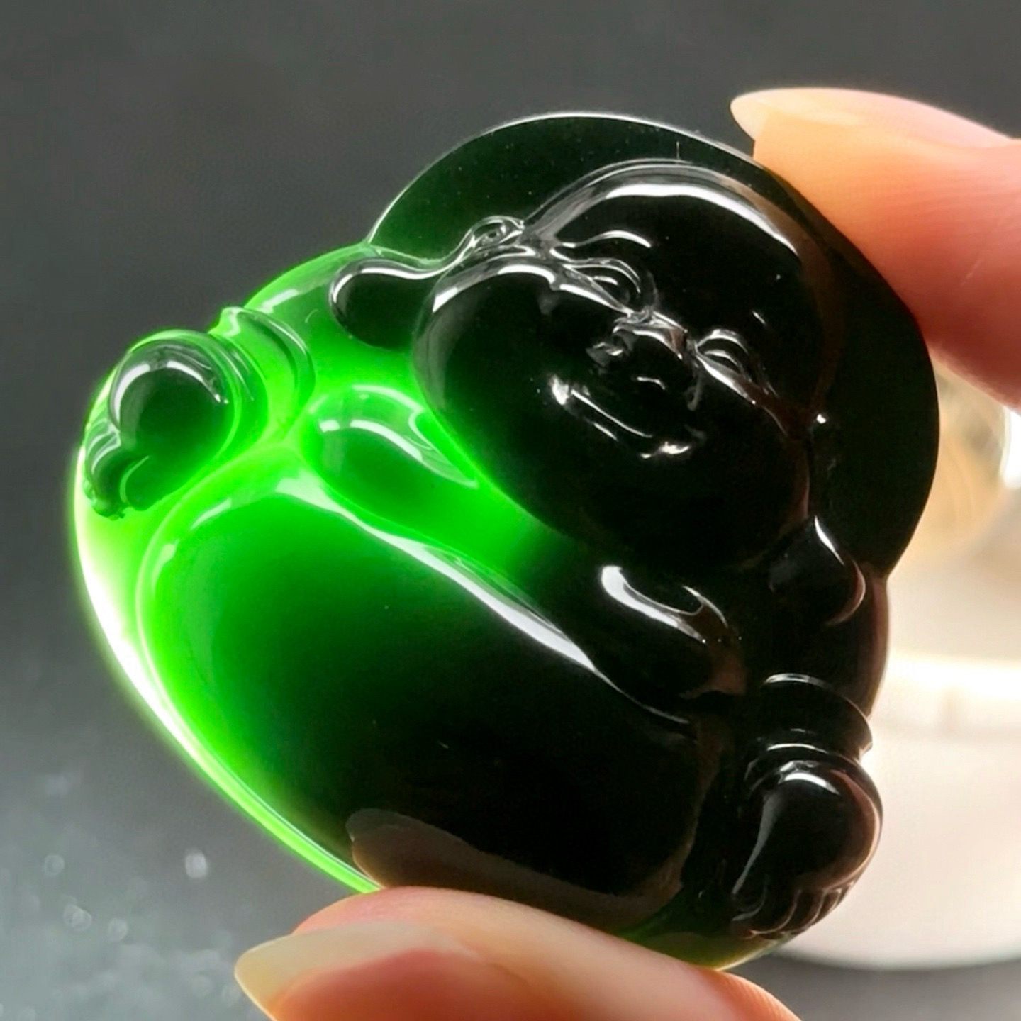 墨翠大肚佛 种好色正 黑度极好 尺寸41