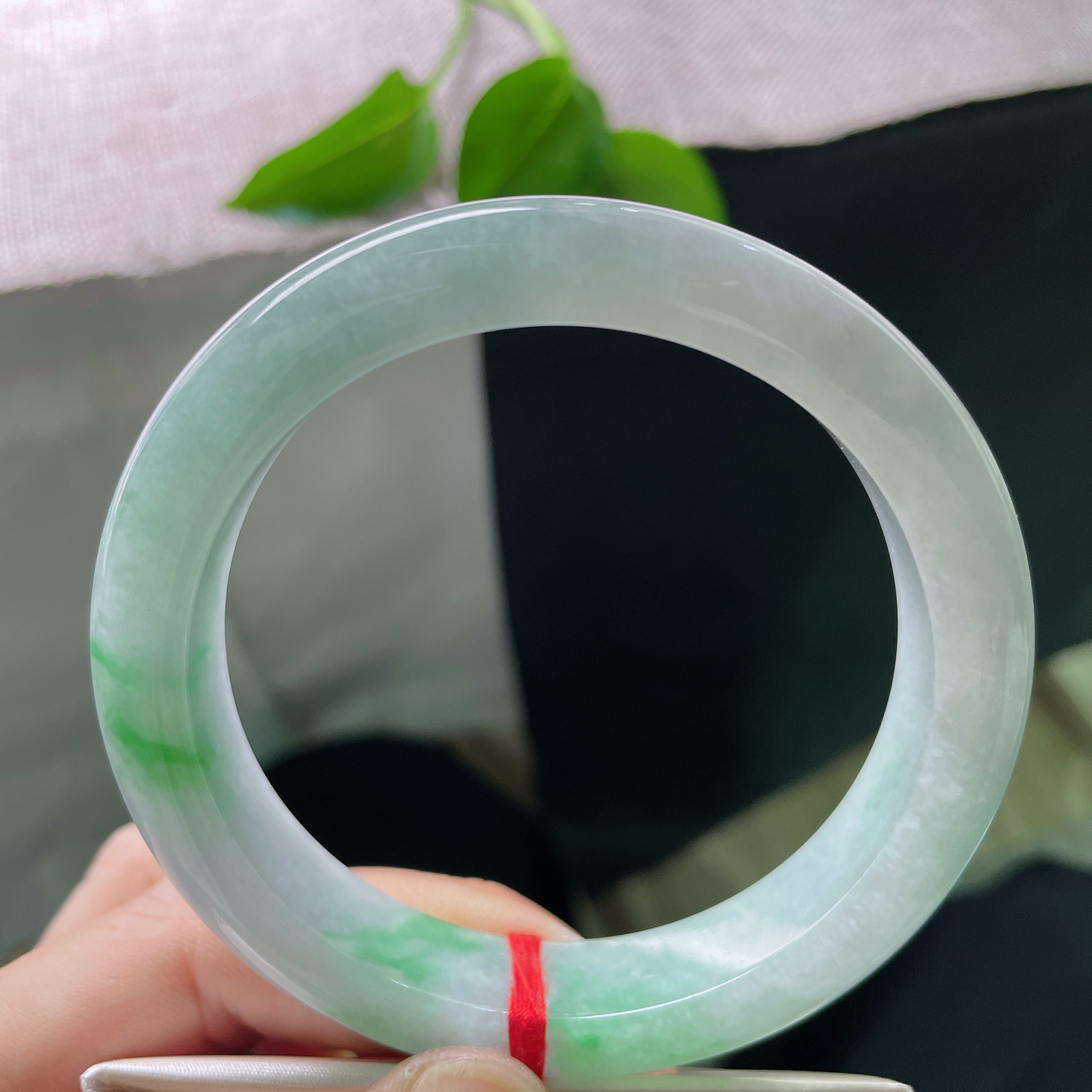 60/12.7/9.4，飘绿正圈，大圈口，紫绿相依，别有一番风味，细润，棉线，