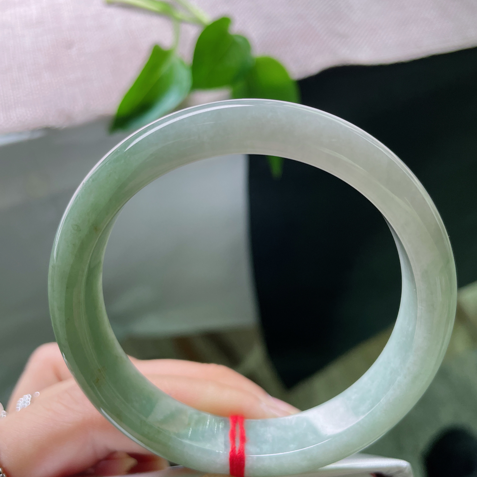 57.1/12.3/7.5，油绿正圈，半山水意境感，种老，晚间生香