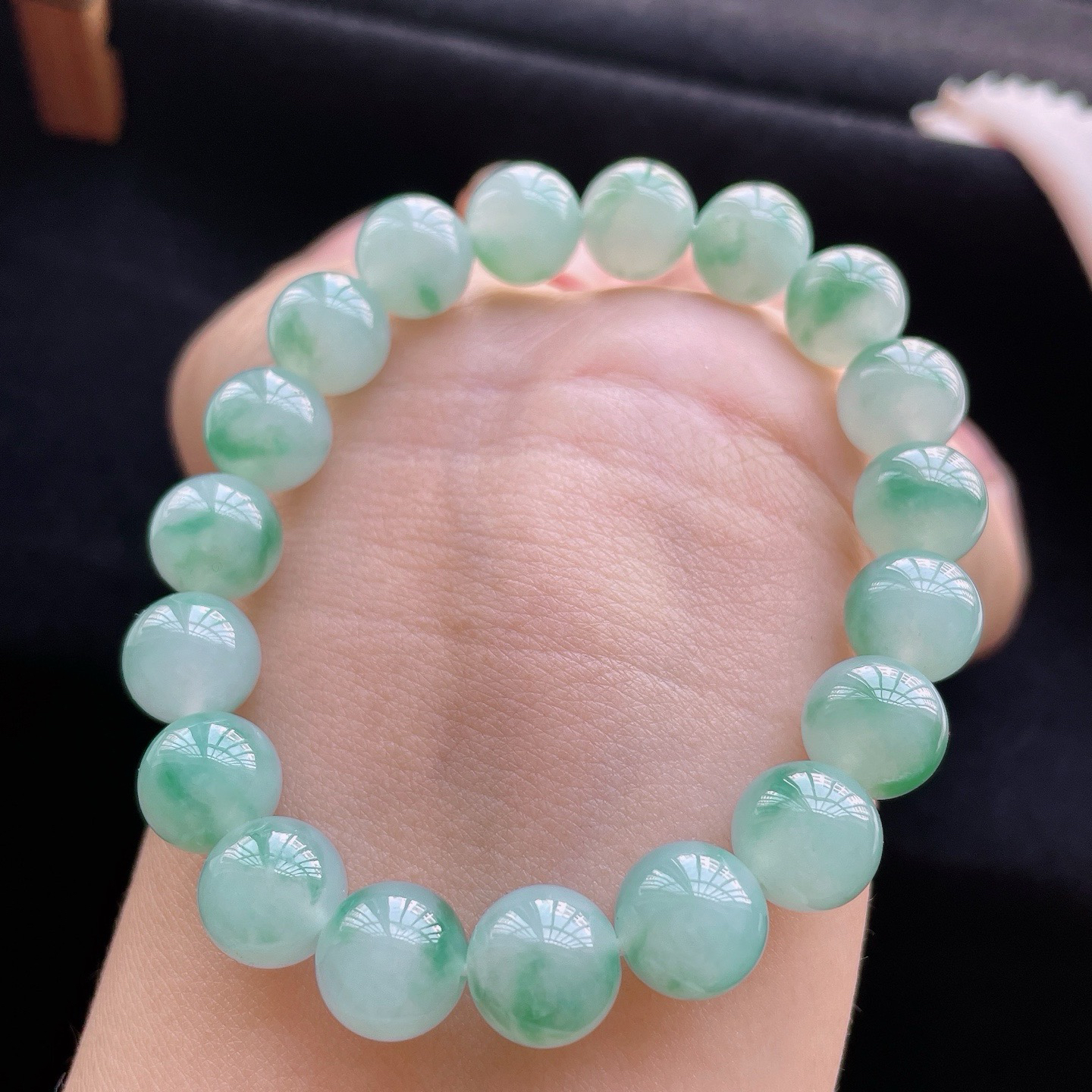 冰种飘花·珠串

裸9.9