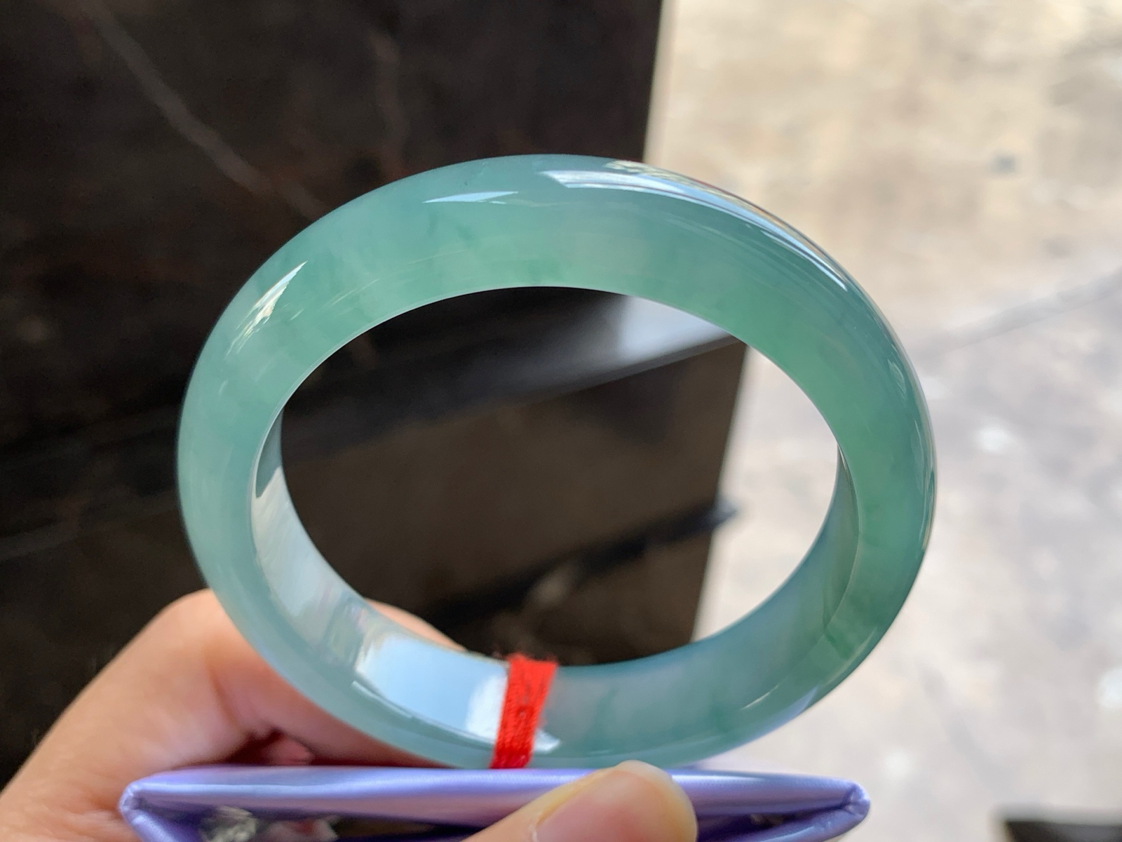 55-13.2-8.2

冰蓝手镯^_^起光 鲜艳