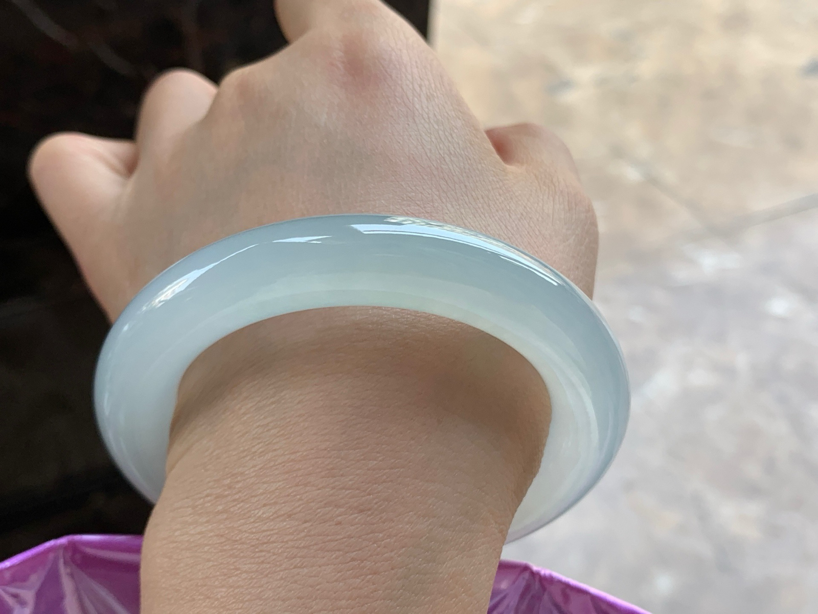 56-11.6

冰种晴水圆条手镯^_^清透 水润