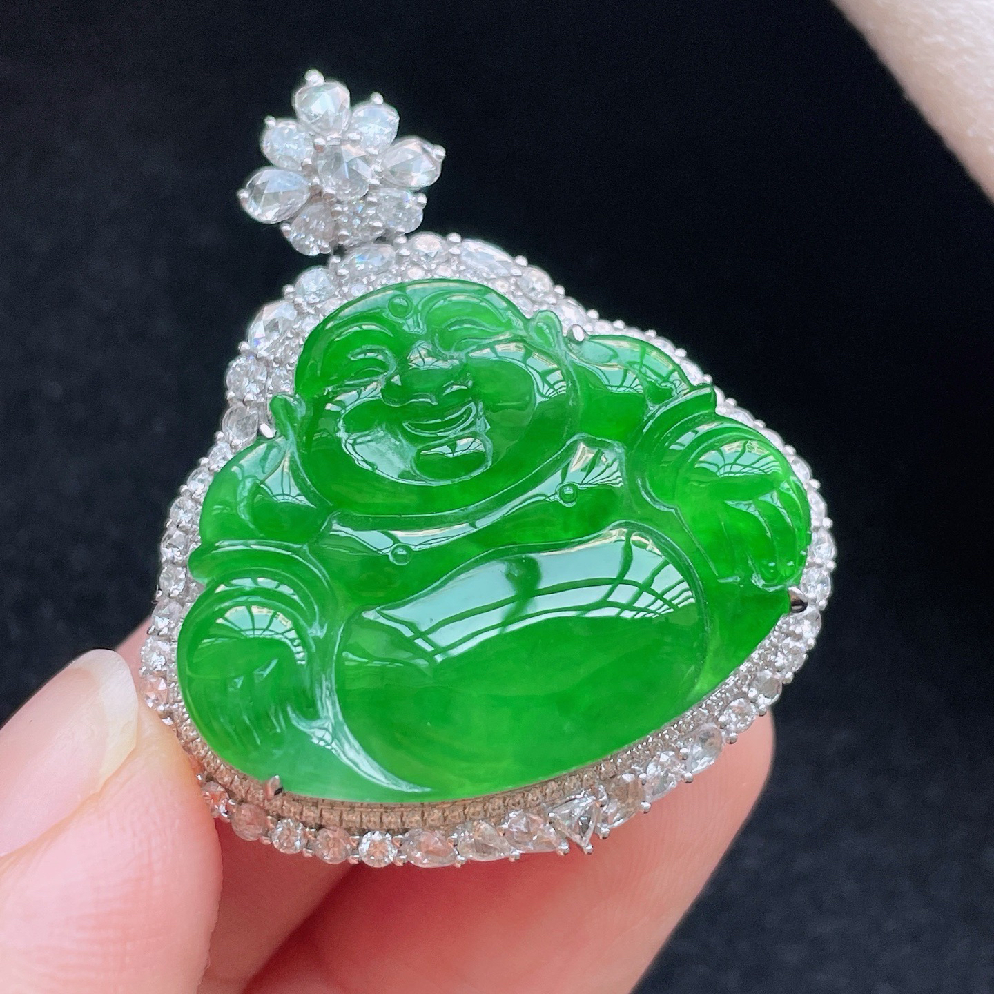 18K 满色·佛公

整38.4-32.9-11.5
裸23.2-28.8-3.5