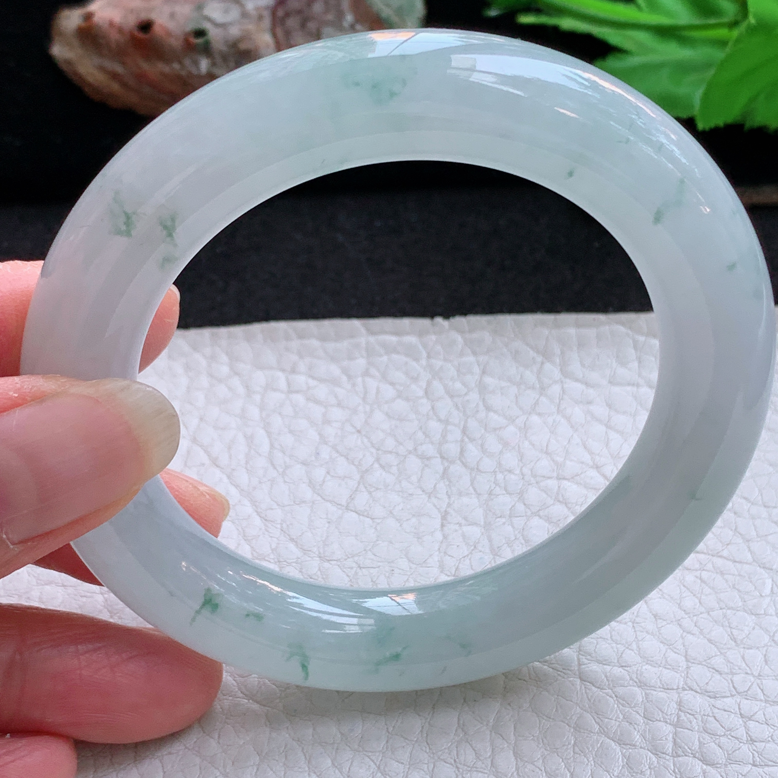 fl实拍55*11.6*12胖圆镯 天然缅甸翡翠a货手镯冰飘花圆条玉镯子