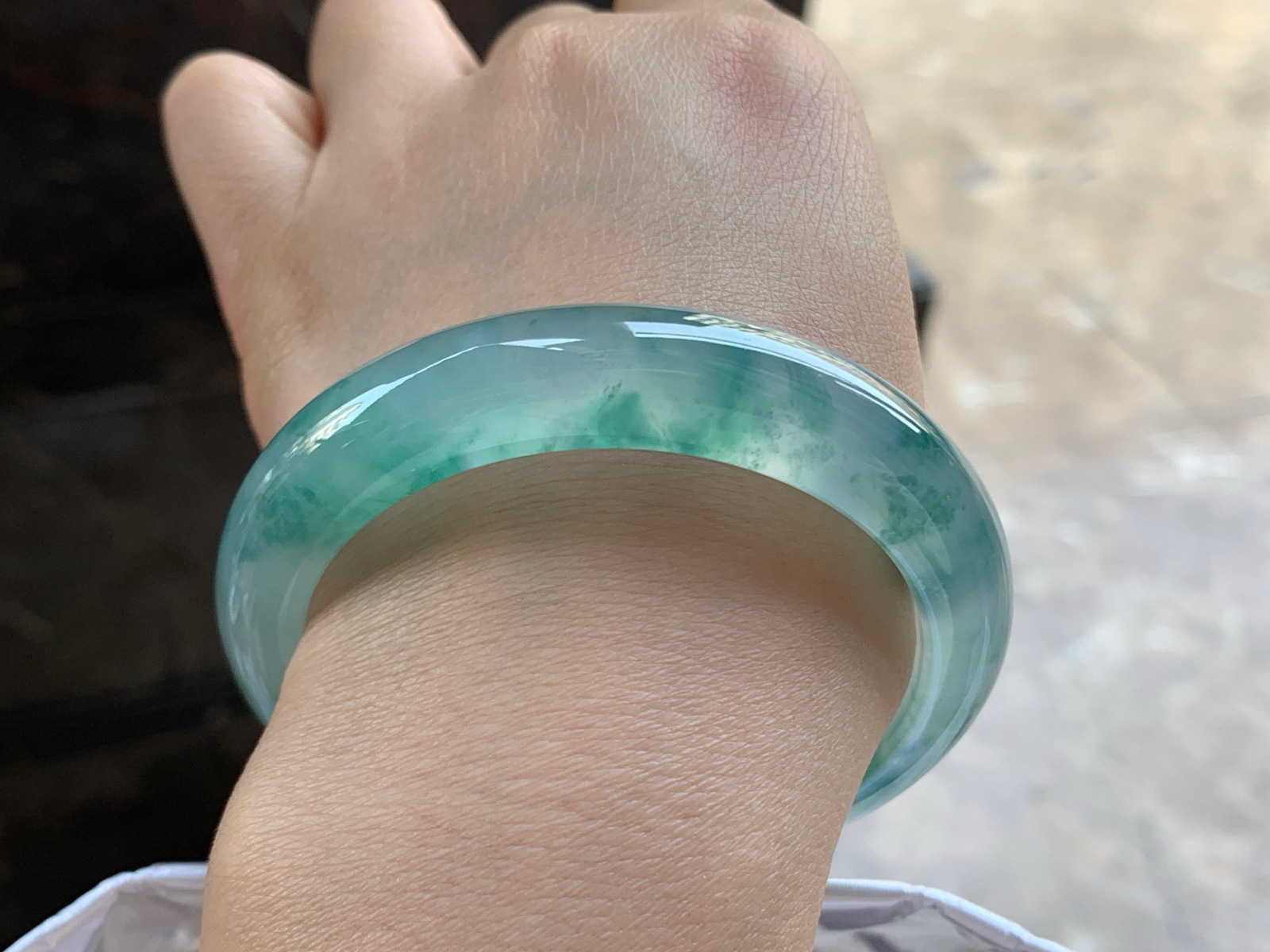 56-12.6-8.6

冰飘花手镯^_^飘花灵韵