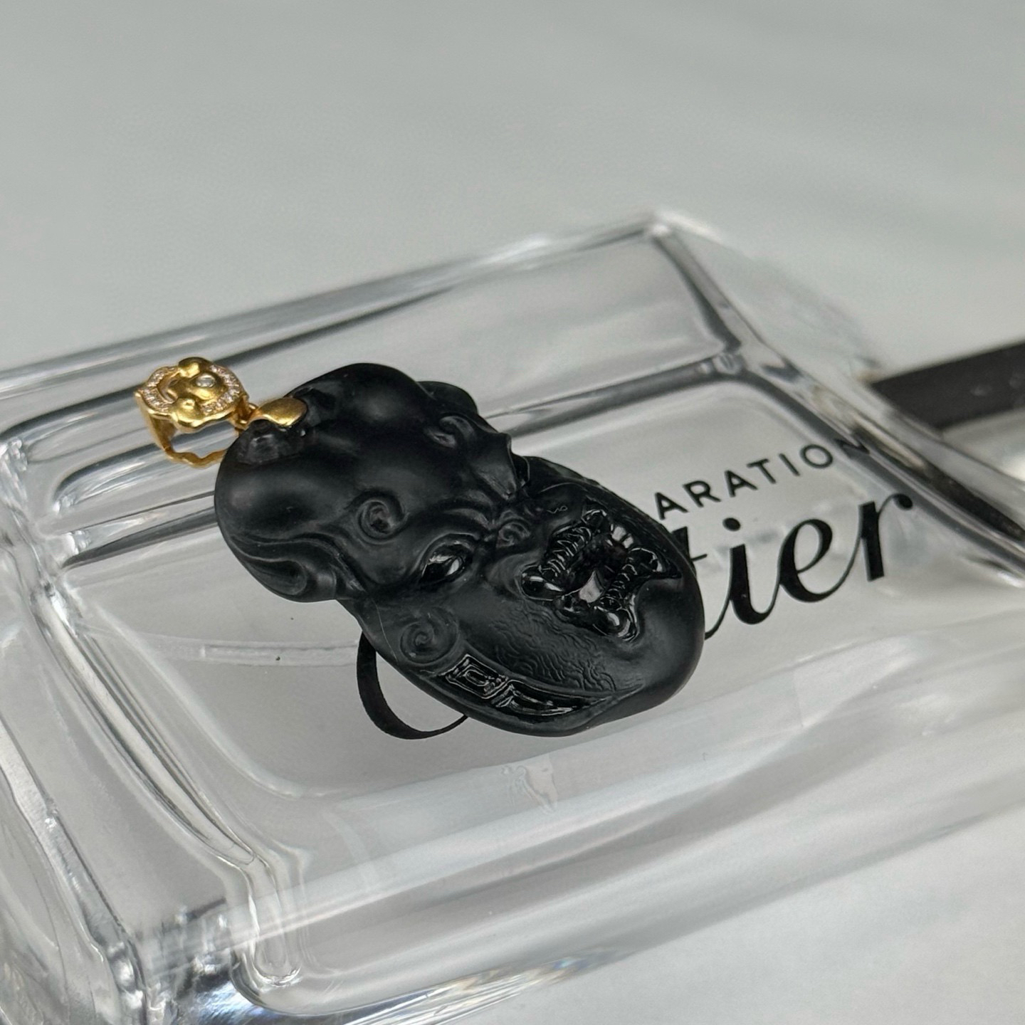 精品18k墨翠瑞兽 种好色正 黑度极好 打灯通透 油性十足 尺寸39.2