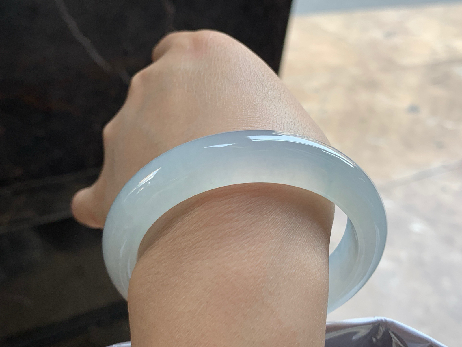 56-13-9.1

冰种手镯^_^清透