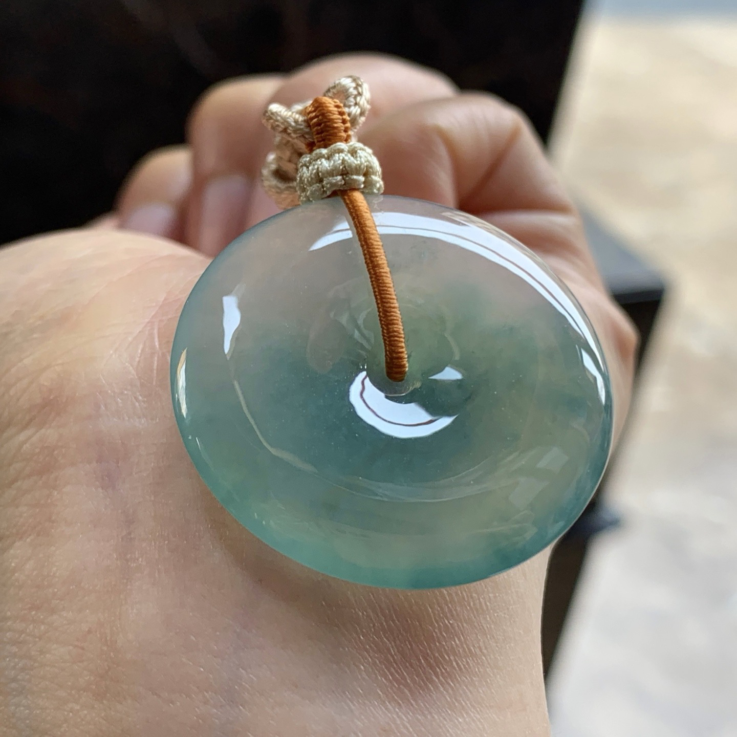 飘花平安扣^_^鲜艳 玉质温润