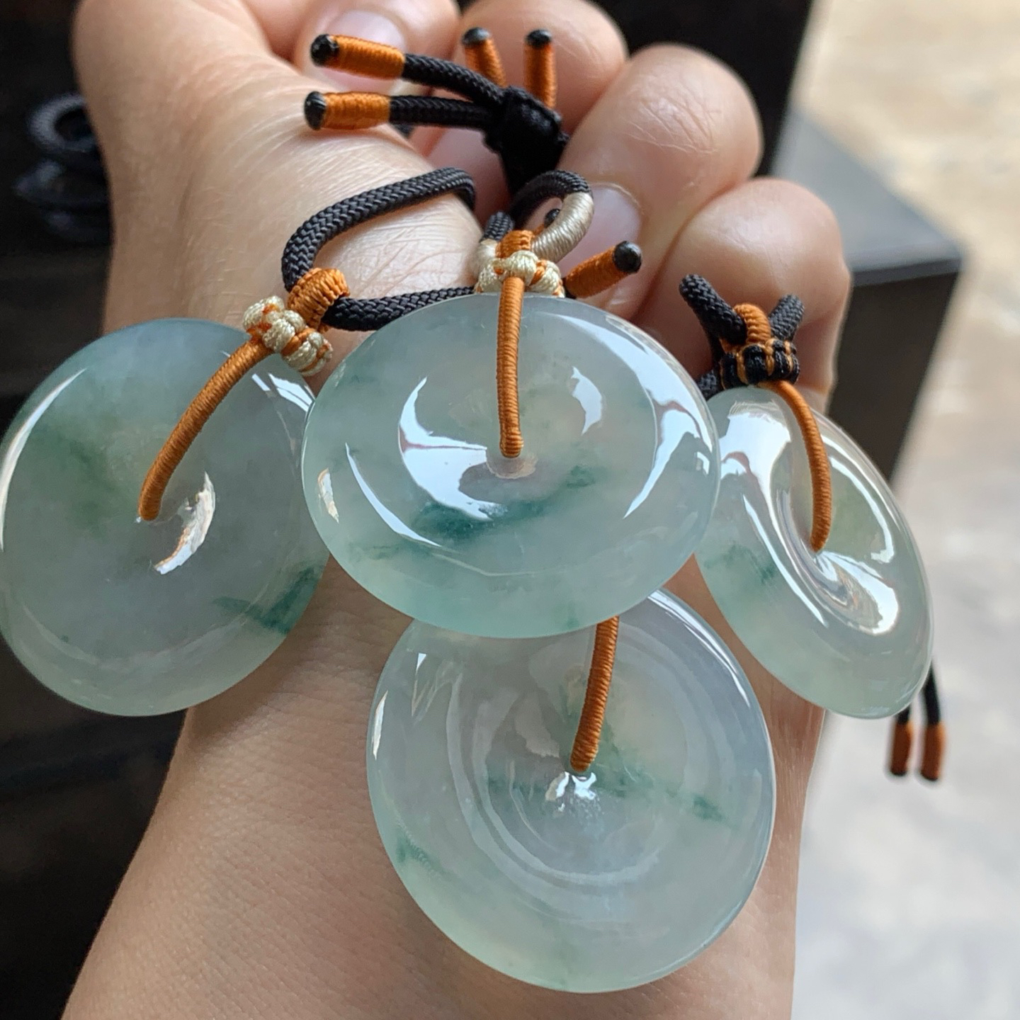 蓝花平安扣^_^飘花灵韵