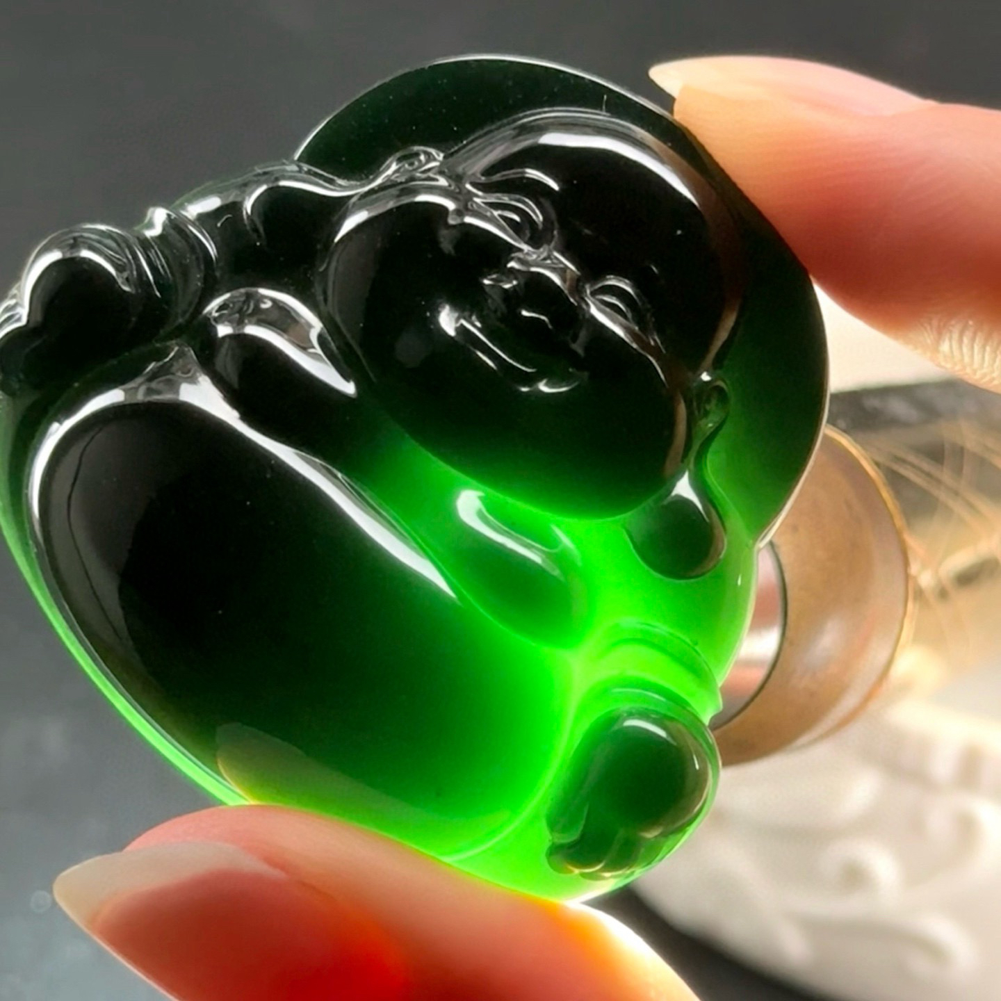 墨翠大肚佛 种好色正 黑度极好 尺寸41