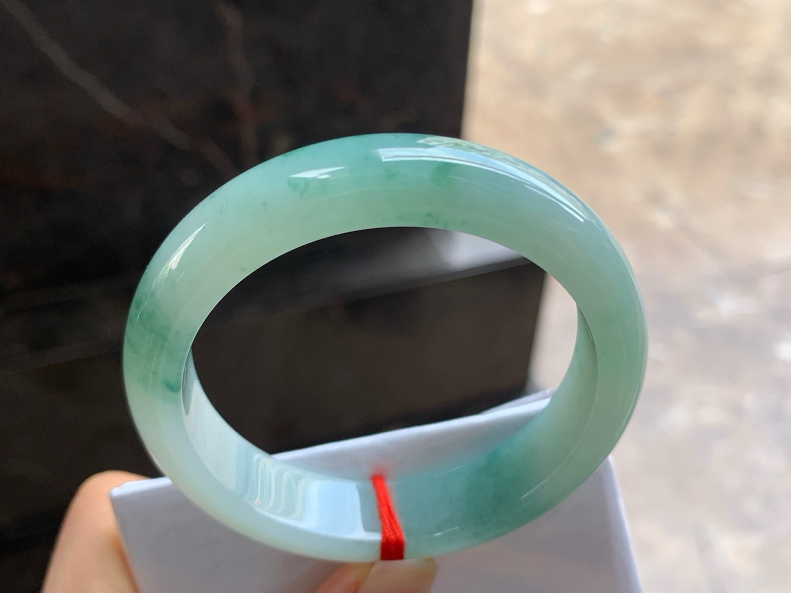 51-12.5-7.5

飘花手镯^_^玉质温润