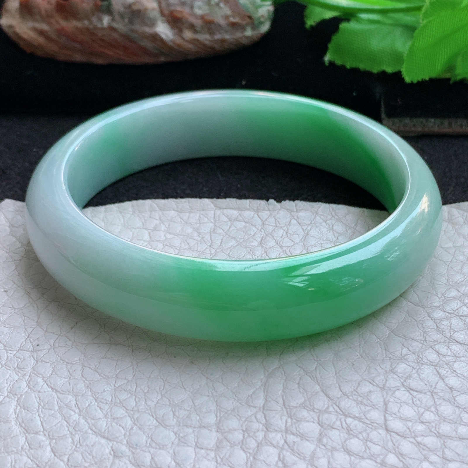 ee实拍55.5*13*7.6平安镯 天然缅甸翡翠a货手镯飘阳绿水润正圈玉镯子