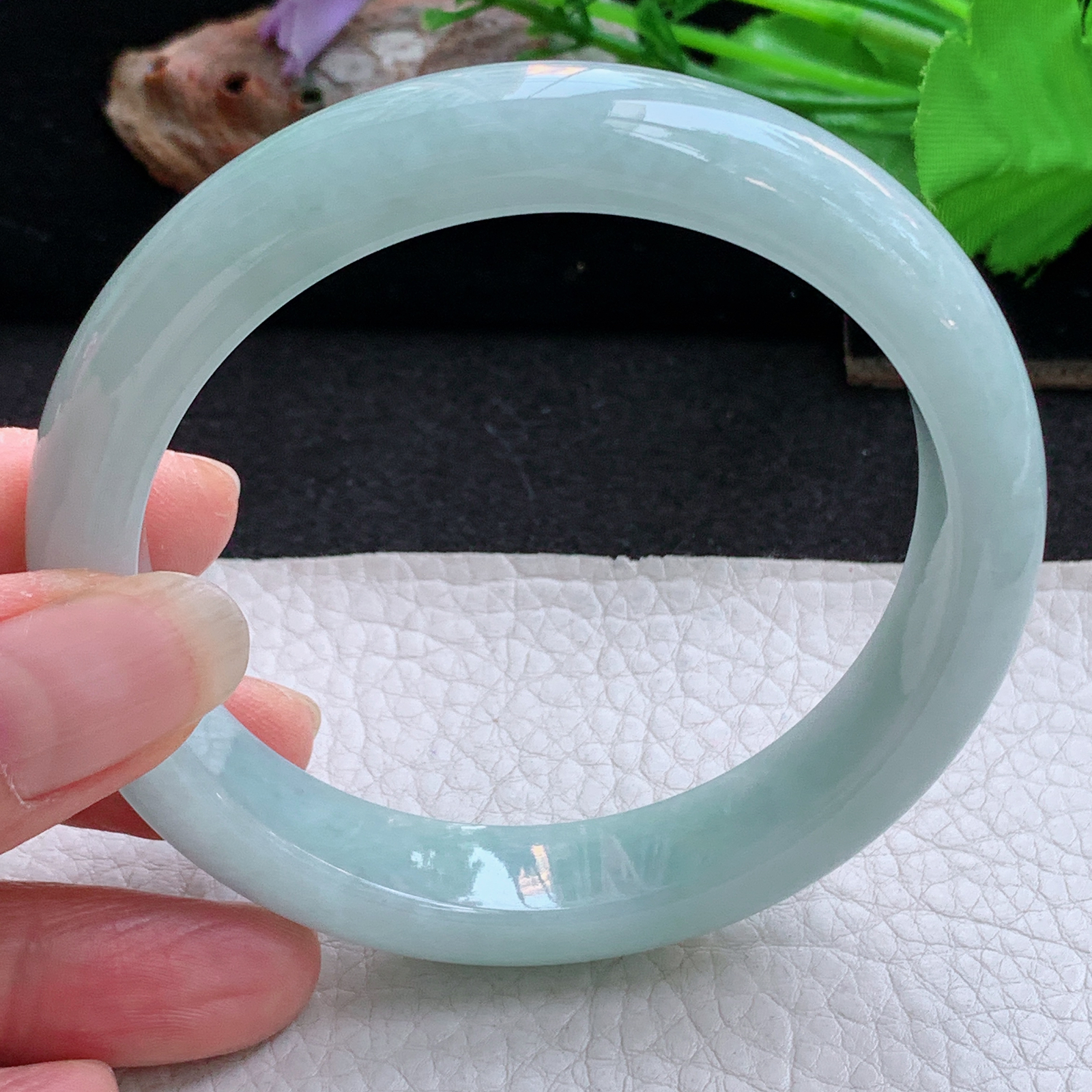 ee大圈口60*12.6*8.3平安镯 天然缅甸翡翠a货手镯浅绿水润正圈玉镯子