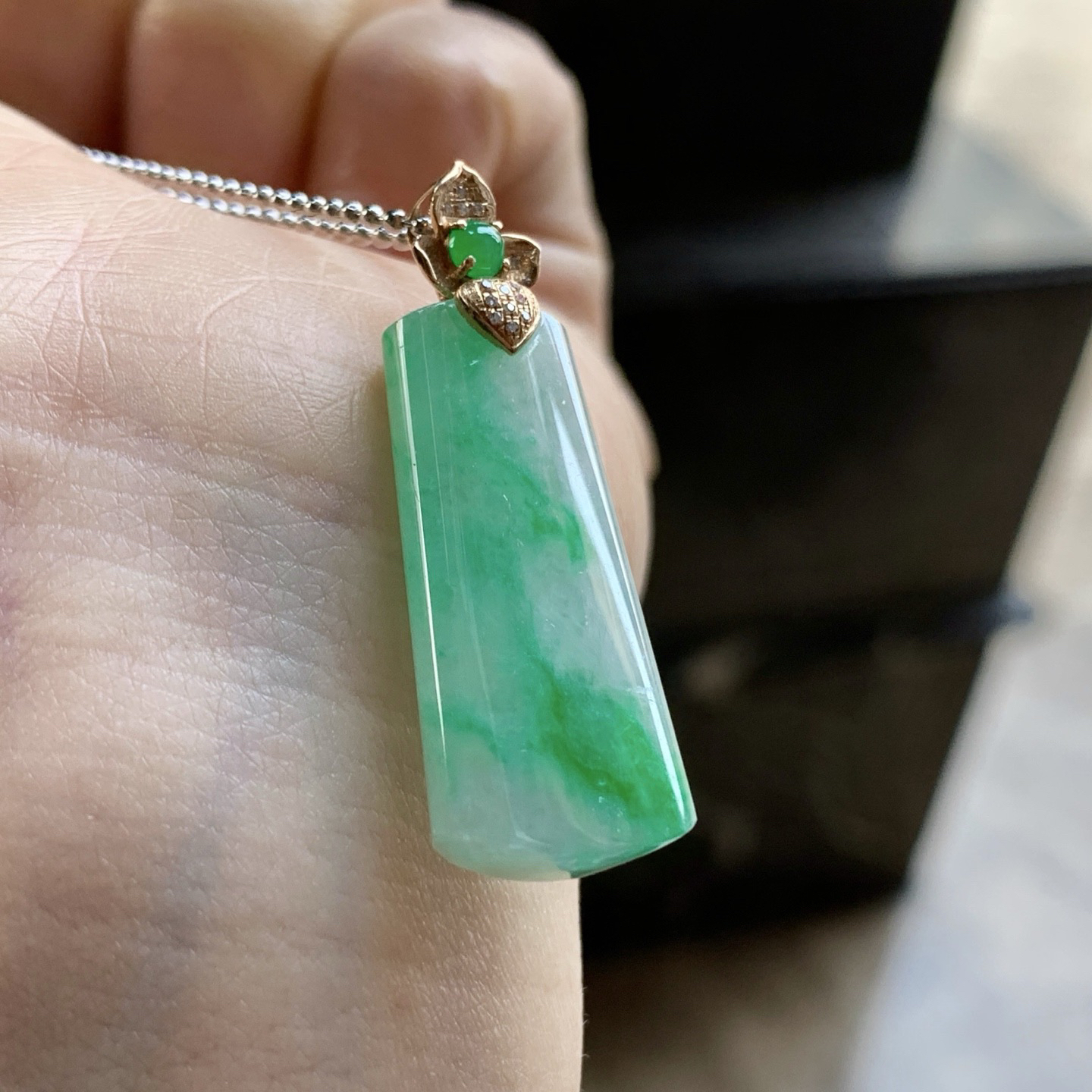 金扣飘绿无事牌^_^鲜艳