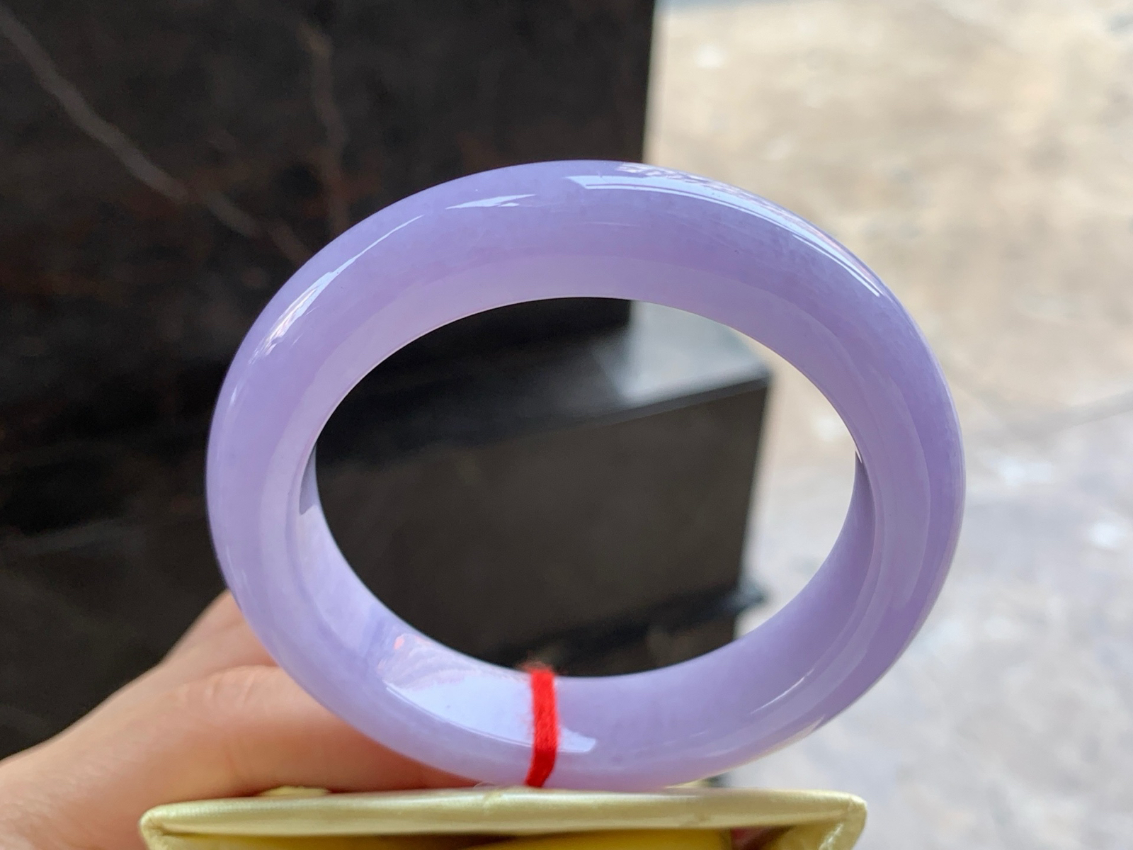 56-12-10

紫罗兰手镯^_^颜色鲜艳 浓郁