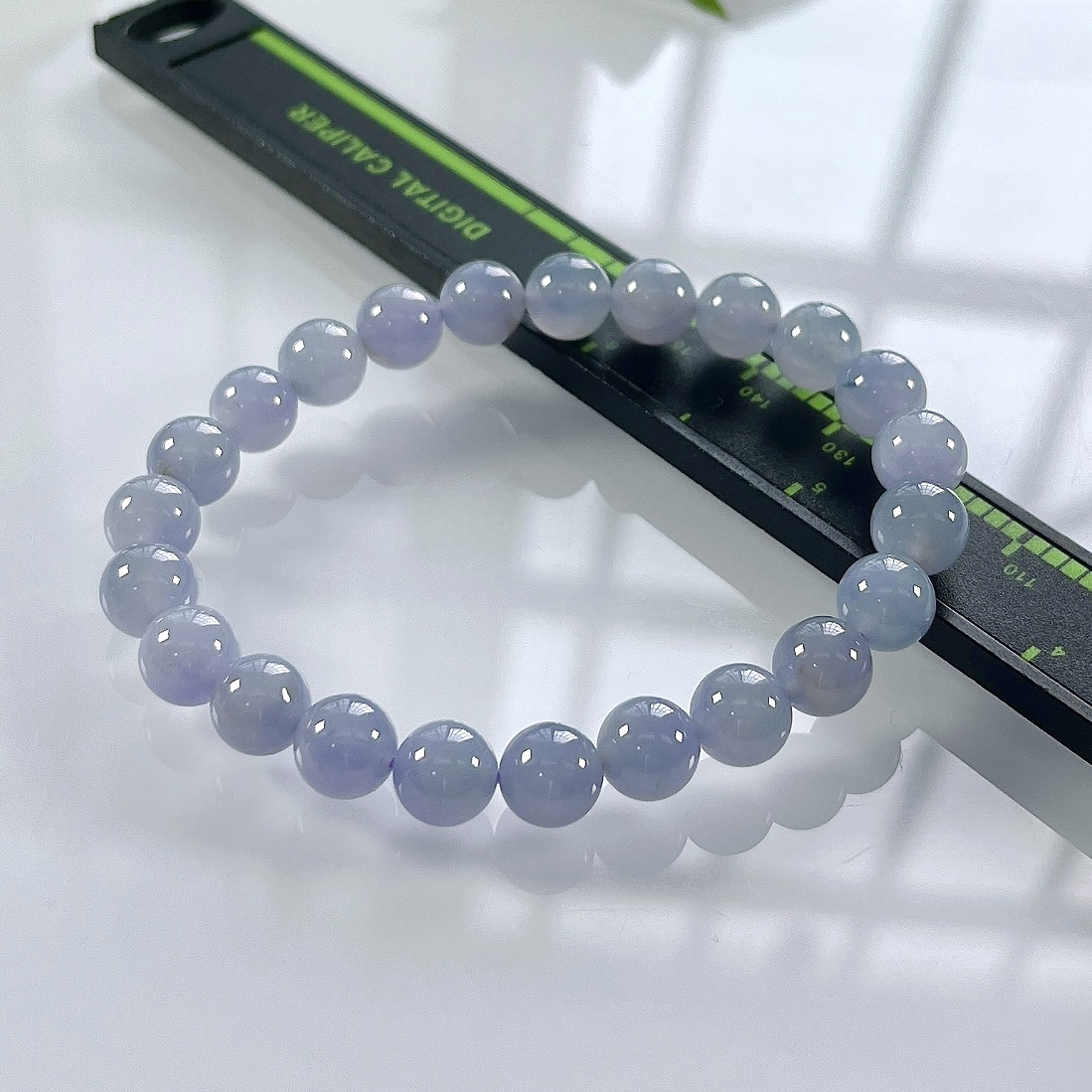 缅甸天然翡翠A货，卡8冰种起胶紫罗兰圆珠手串手链，尺寸：8mm/23颗，长度184mm，重量：20.46g