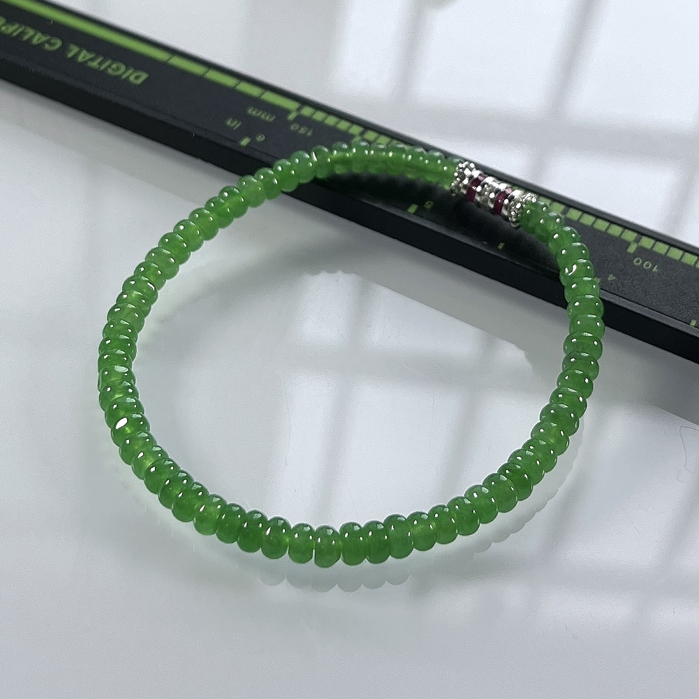 缅甸天然翡翠A货，卡4.5冰种起胶晴绿算盘珠手串手链，尺寸：4.5/2.5mm/65颗，长度175mm，重量：7.18g