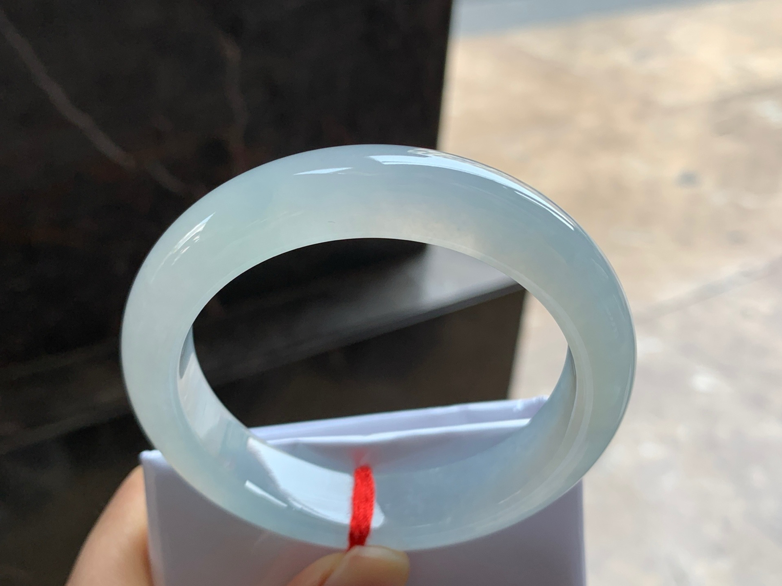 56-13-9.1

冰种手镯^_^清透