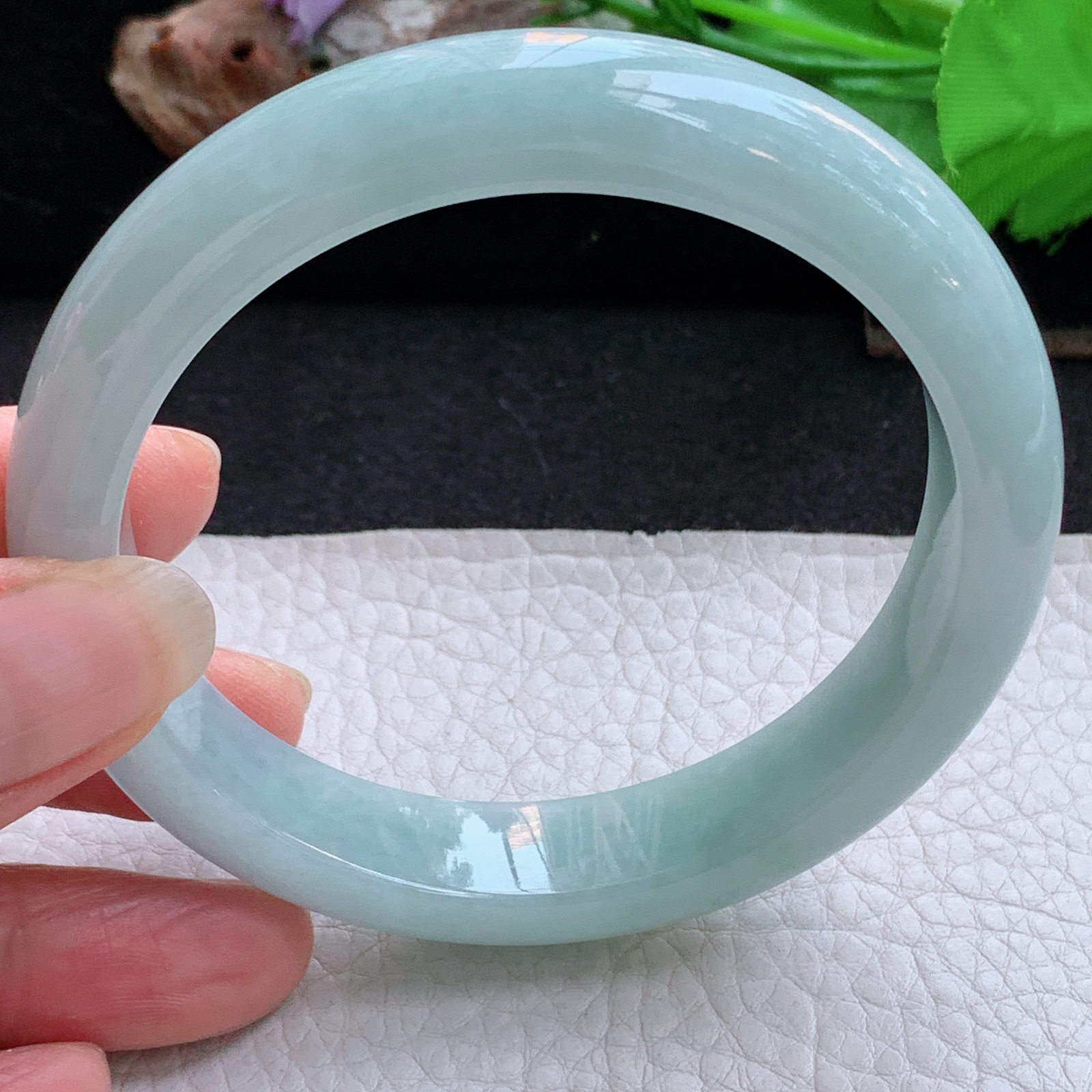 ee大圈口60*12.6*8.3平安镯 天然缅甸翡翠a货手镯浅绿水润正圈玉镯子