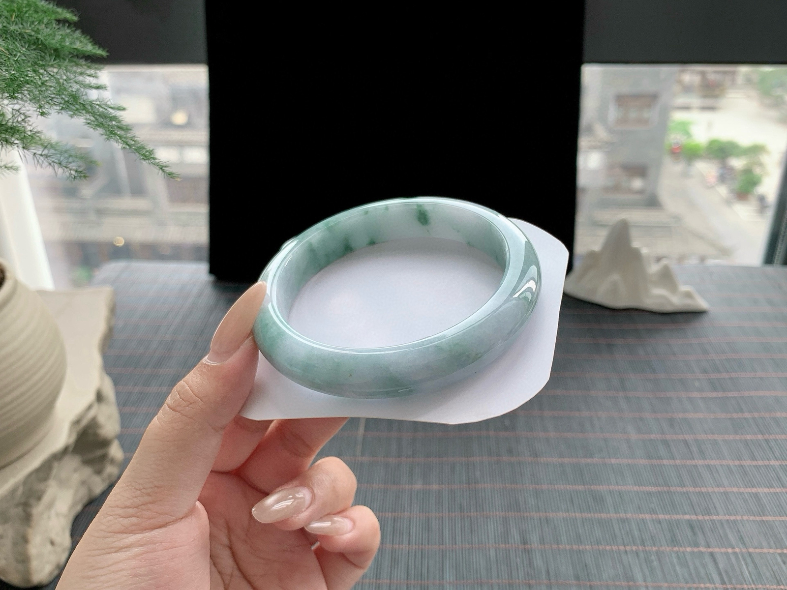 飘花大圈口
尺寸：60.4-11.7-8.3