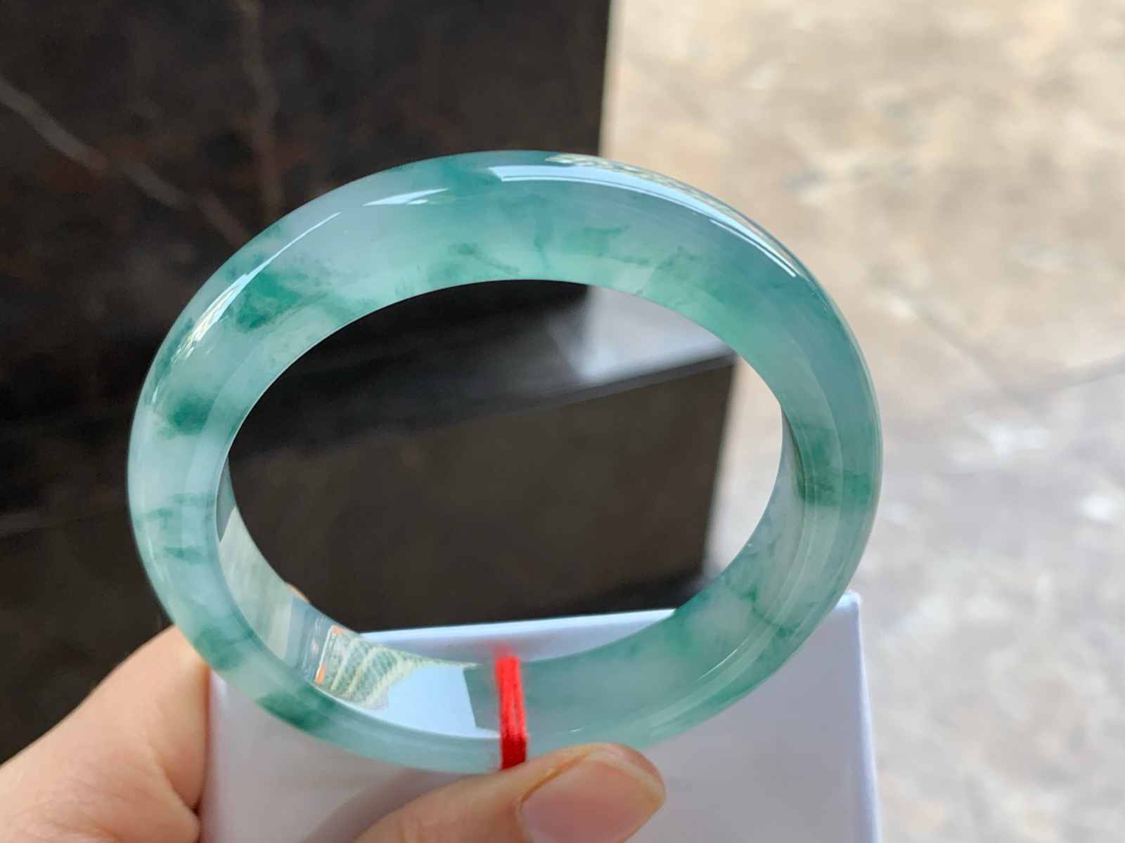 56-12.6-8.6

冰飘花手镯^_^飘花灵韵