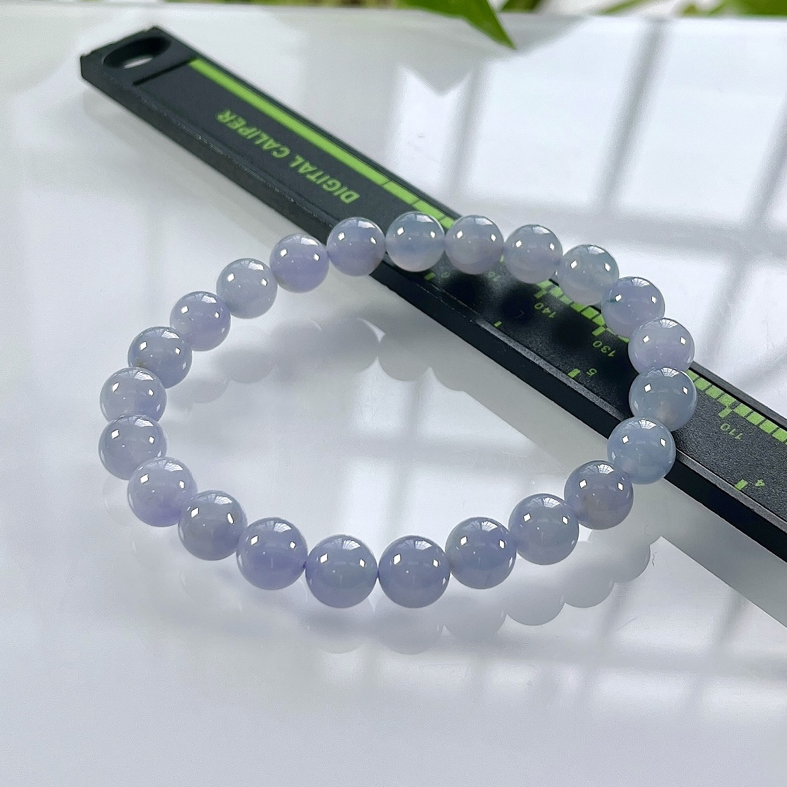 缅甸天然翡翠A货，卡8冰种起胶紫罗兰圆珠手串手链，尺寸：8mm/23颗，长度184mm，重量：20.46g