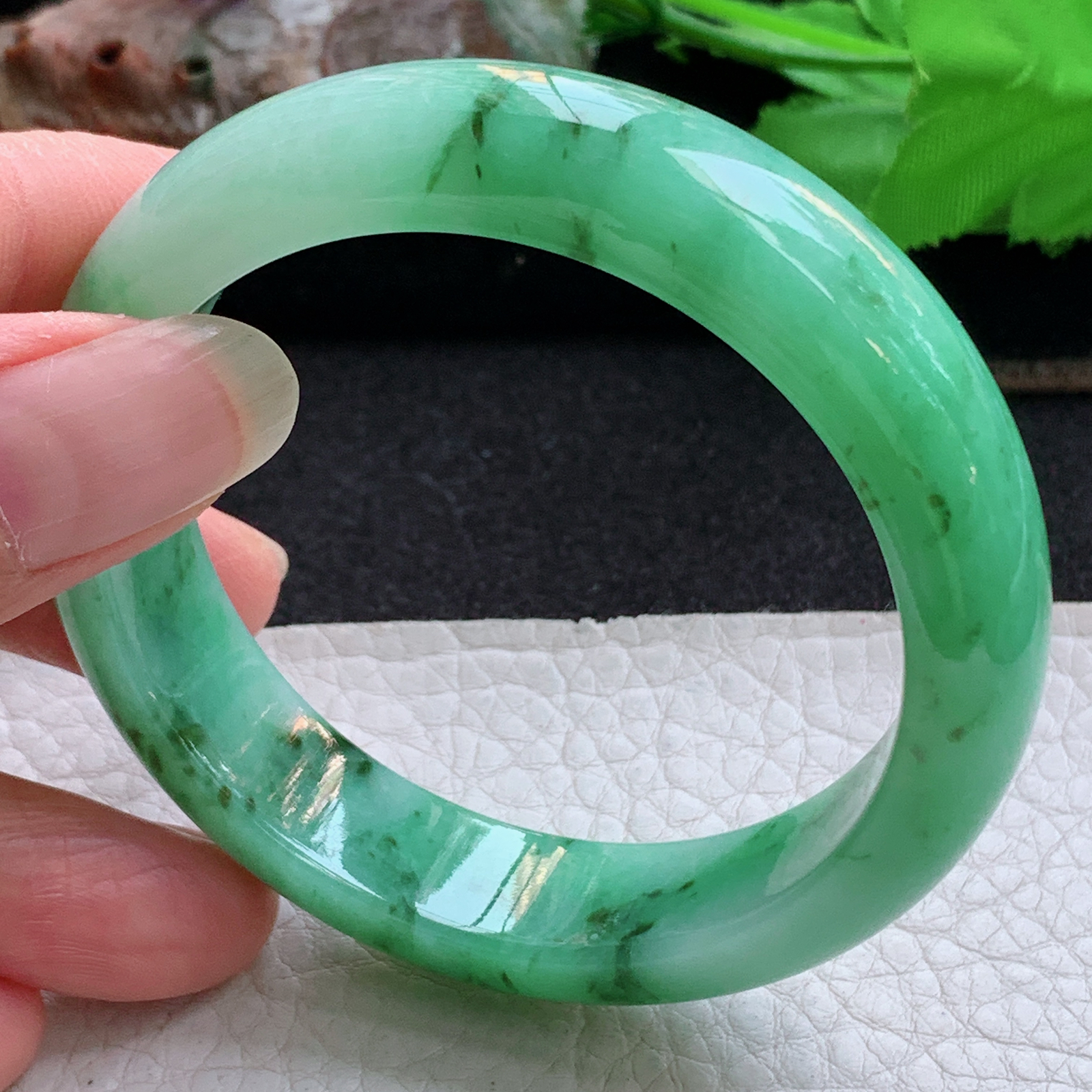 yh小圈口52.5*13.5*7.6平安镯 天然缅甸翡翠a货手镯水润辣绿正圈玉镯子