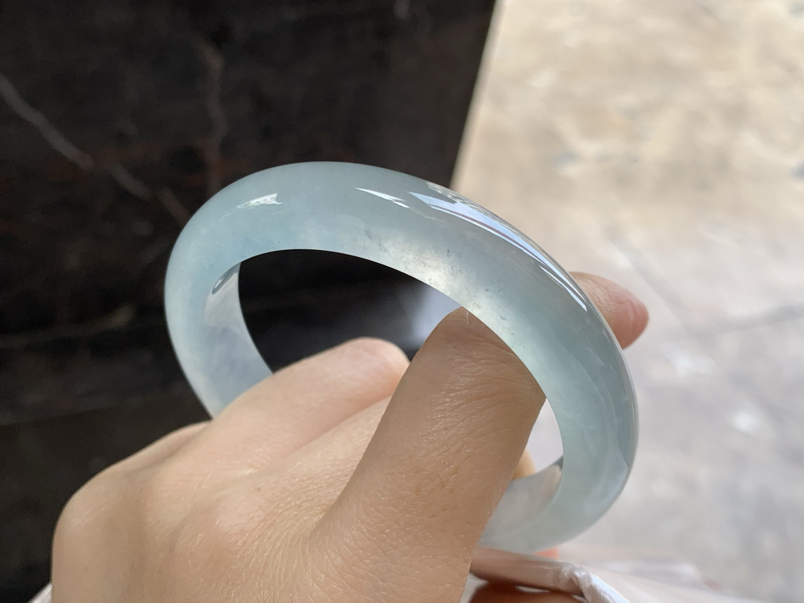 56-12.1-8.7

冰种手镯^_^冰味十足～上手漂亮