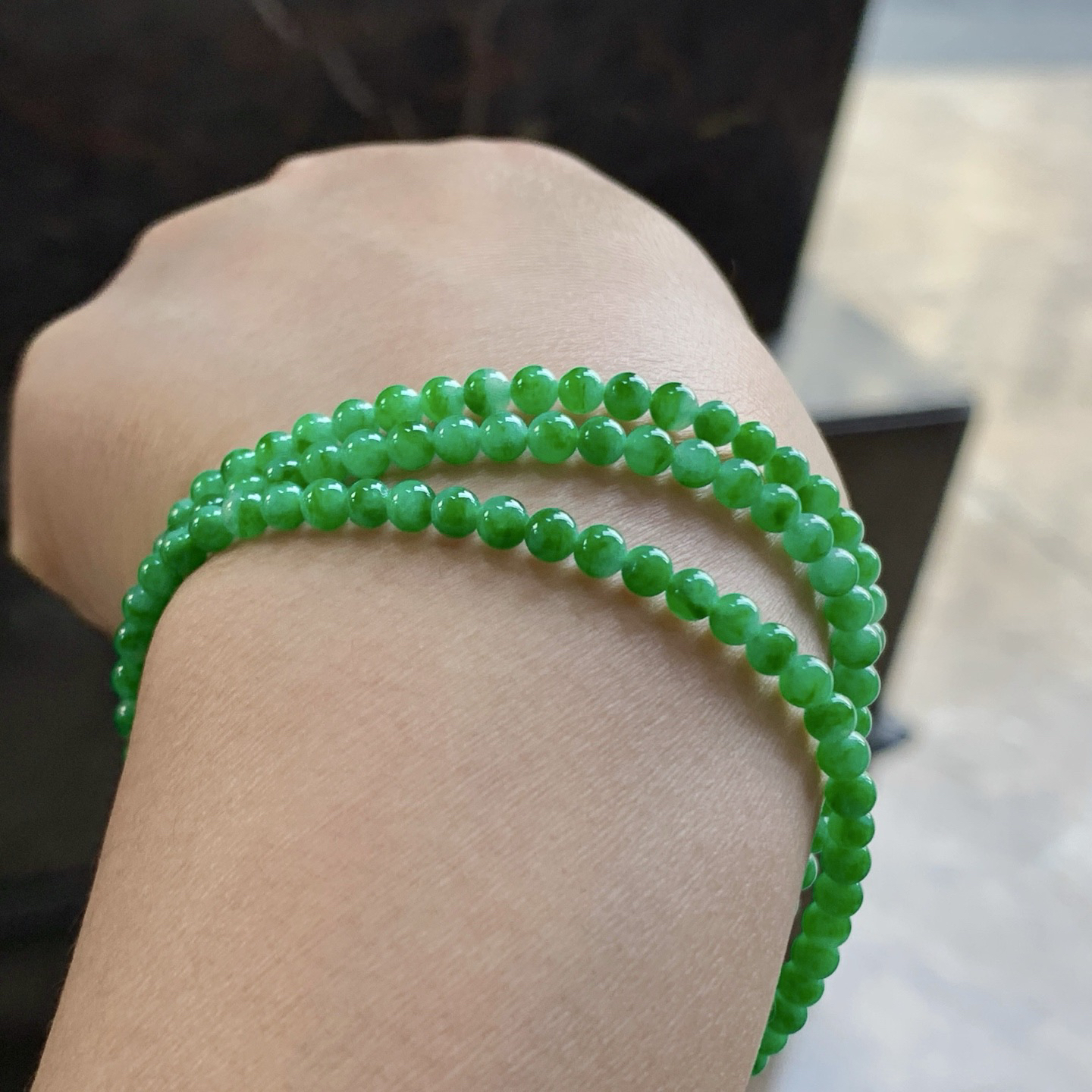 绿色手链^_^鲜艳