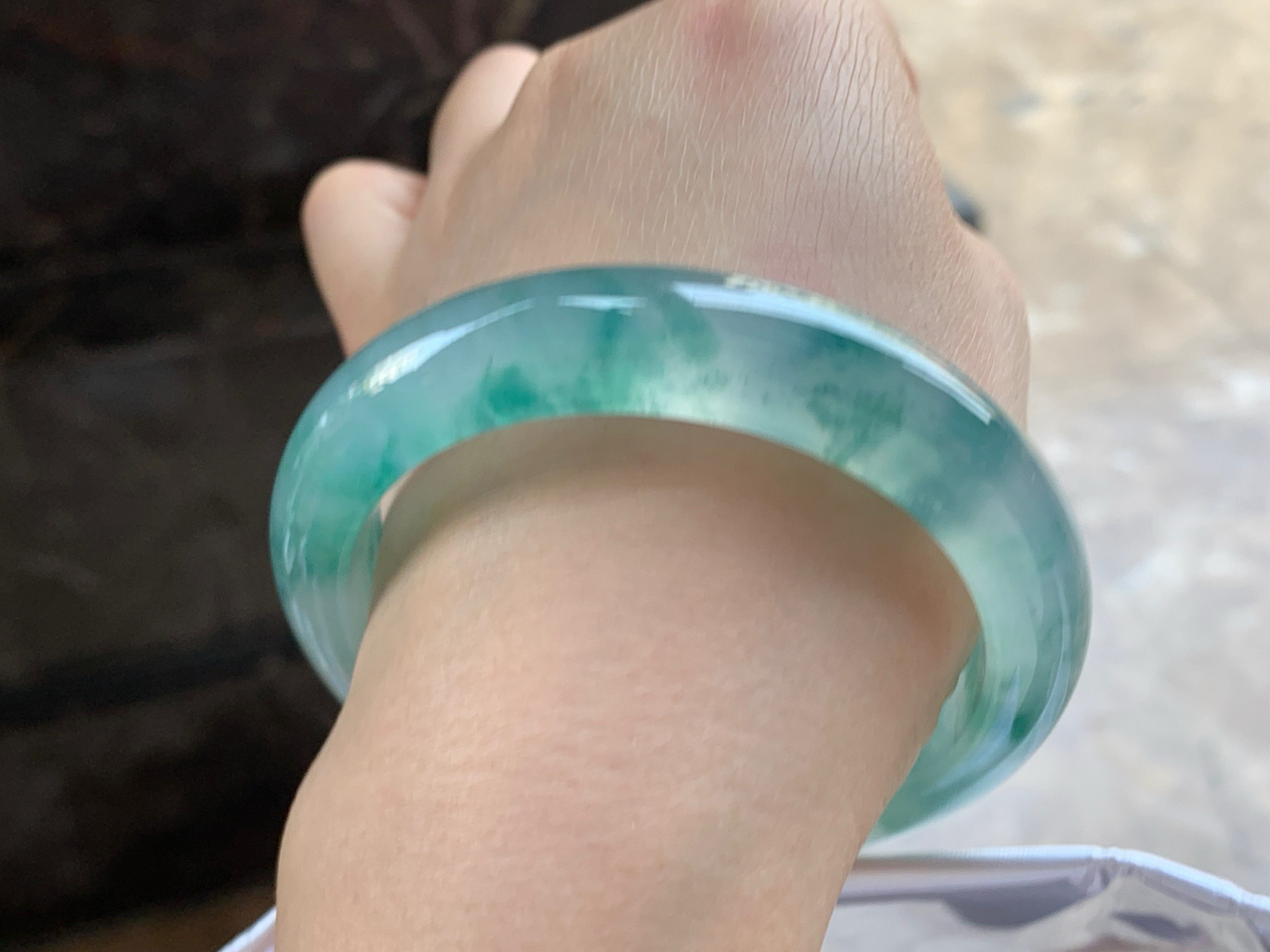 56-12.6-8.6

冰飘花手镯^_^飘花灵韵