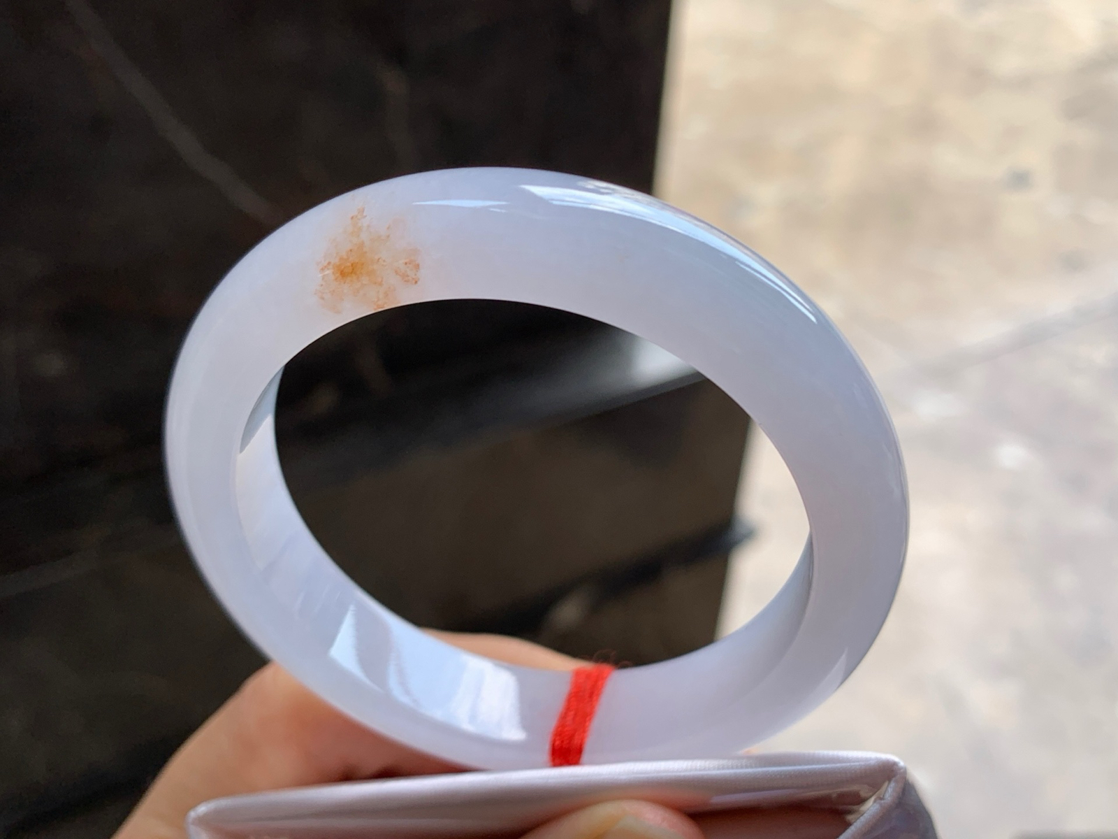 55-12-8.4

撒黄手镯^_^清新 淡紫底妆