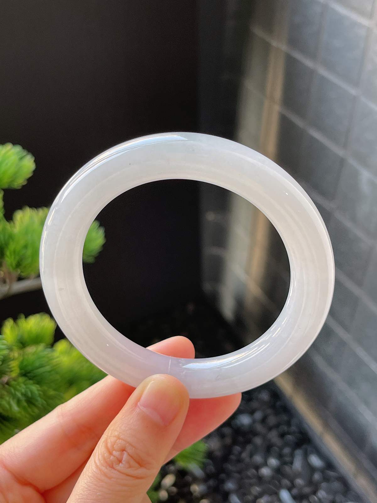 圆镯55.2圈口，翡翠冰糯种白色手镯