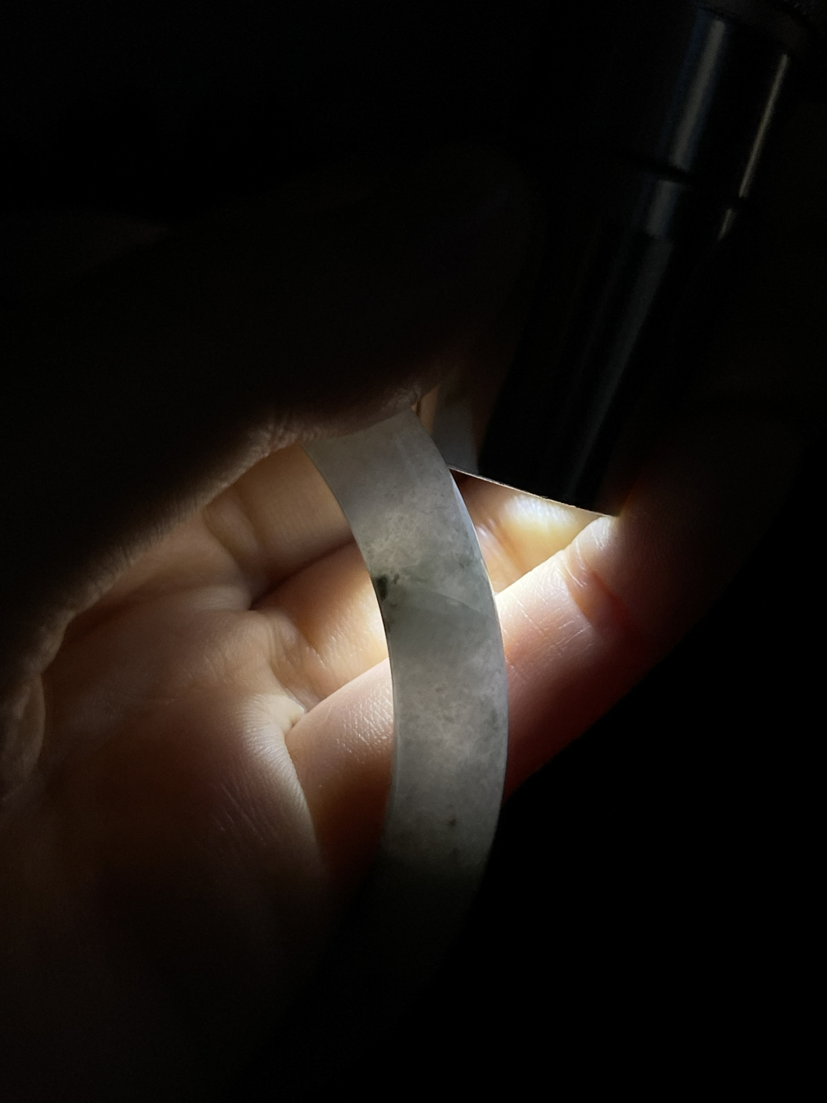 圆镯60圈口，翡翠手镯