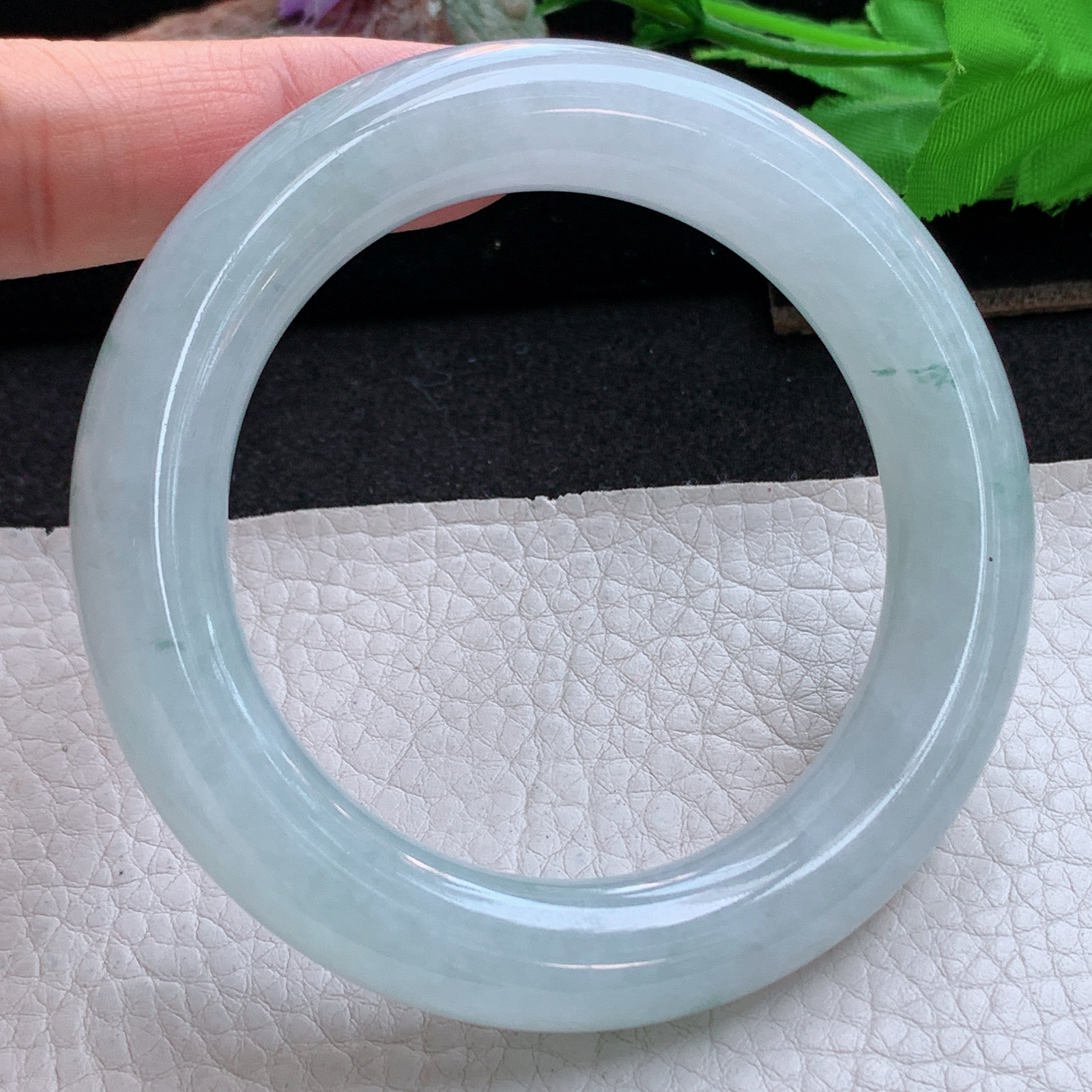 fl实拍55*11.6*12胖圆镯 天然缅甸翡翠a货手镯冰飘花圆条玉镯子