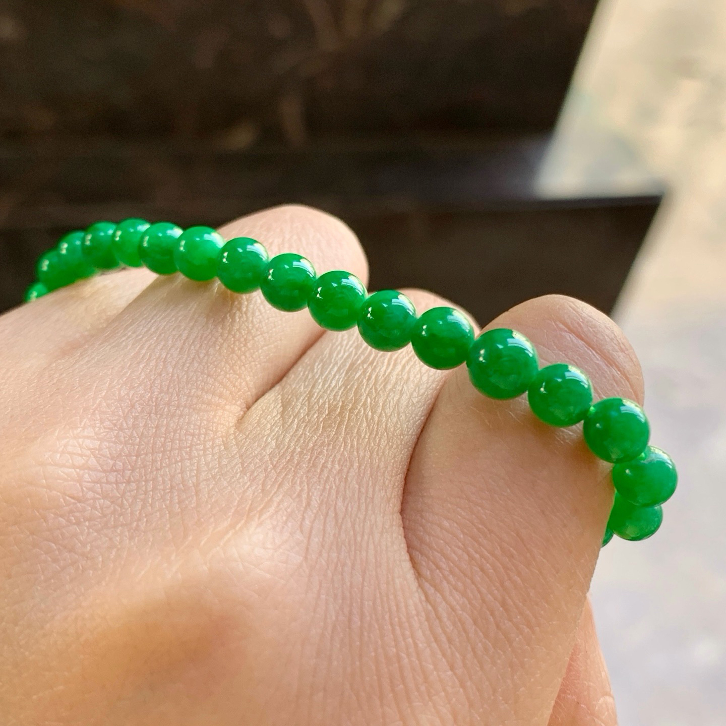 辣绿色手串^_^鲜艳 辣眼