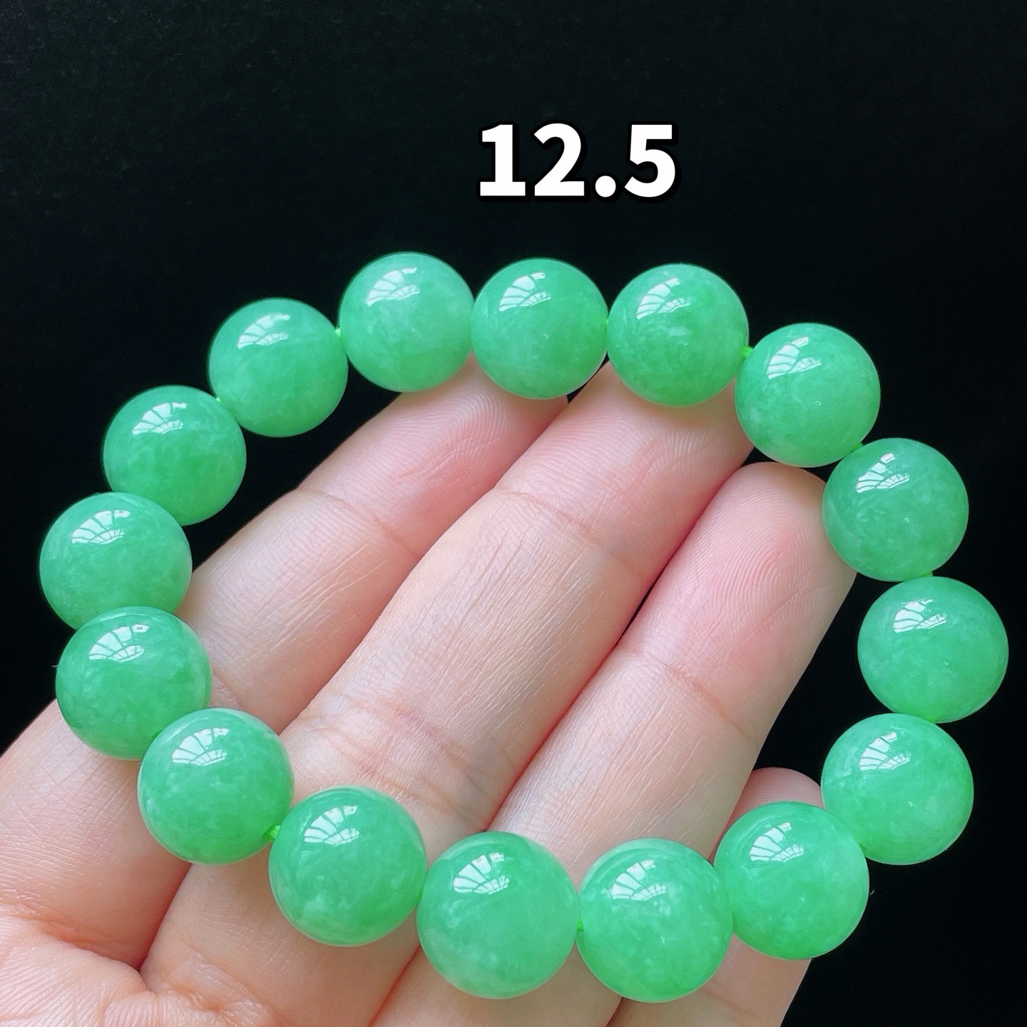 满色果绿·珠串

裸12.5