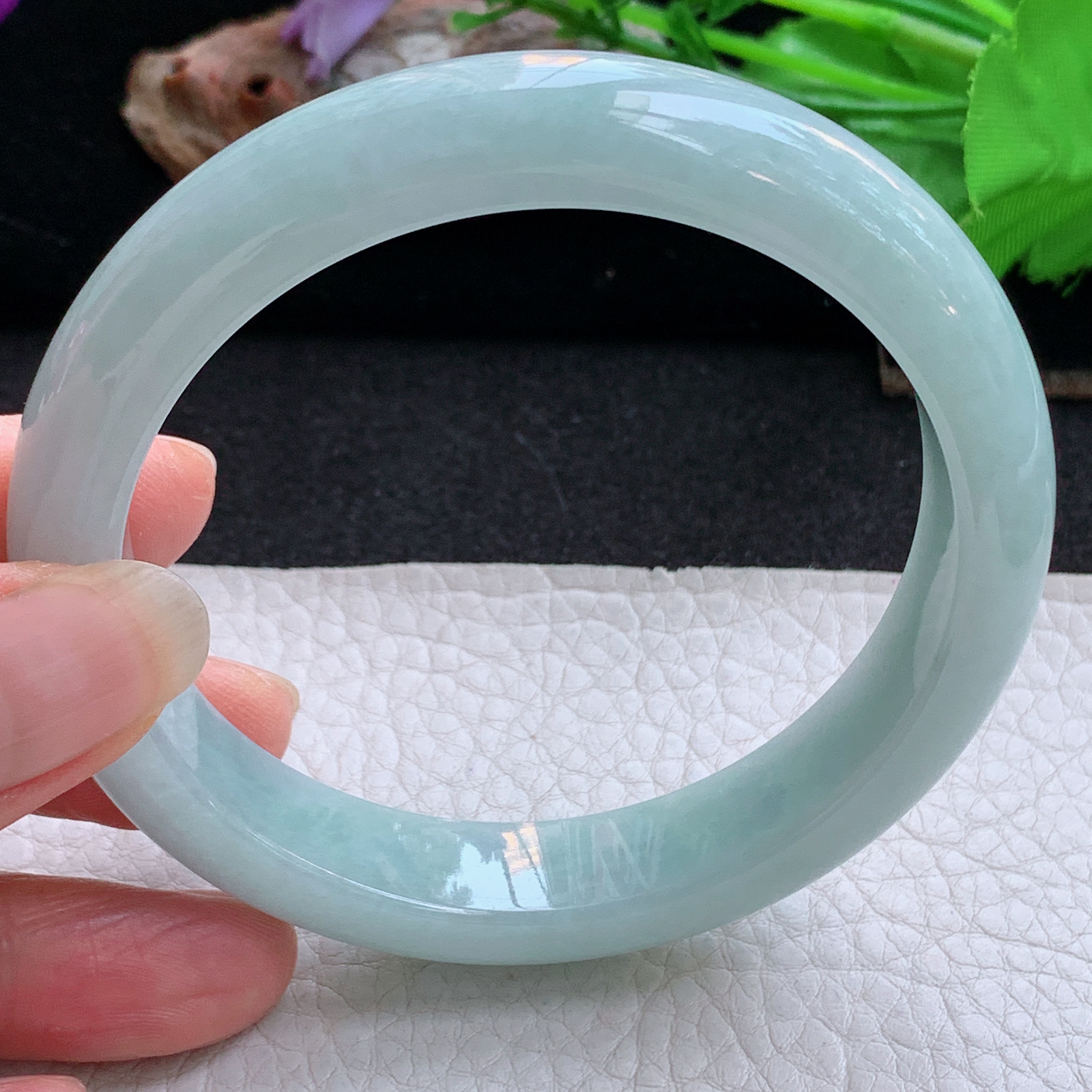 ee大圈口60*12.6*8.3平安镯 天然缅甸翡翠a货手镯浅绿水润正圈玉镯子